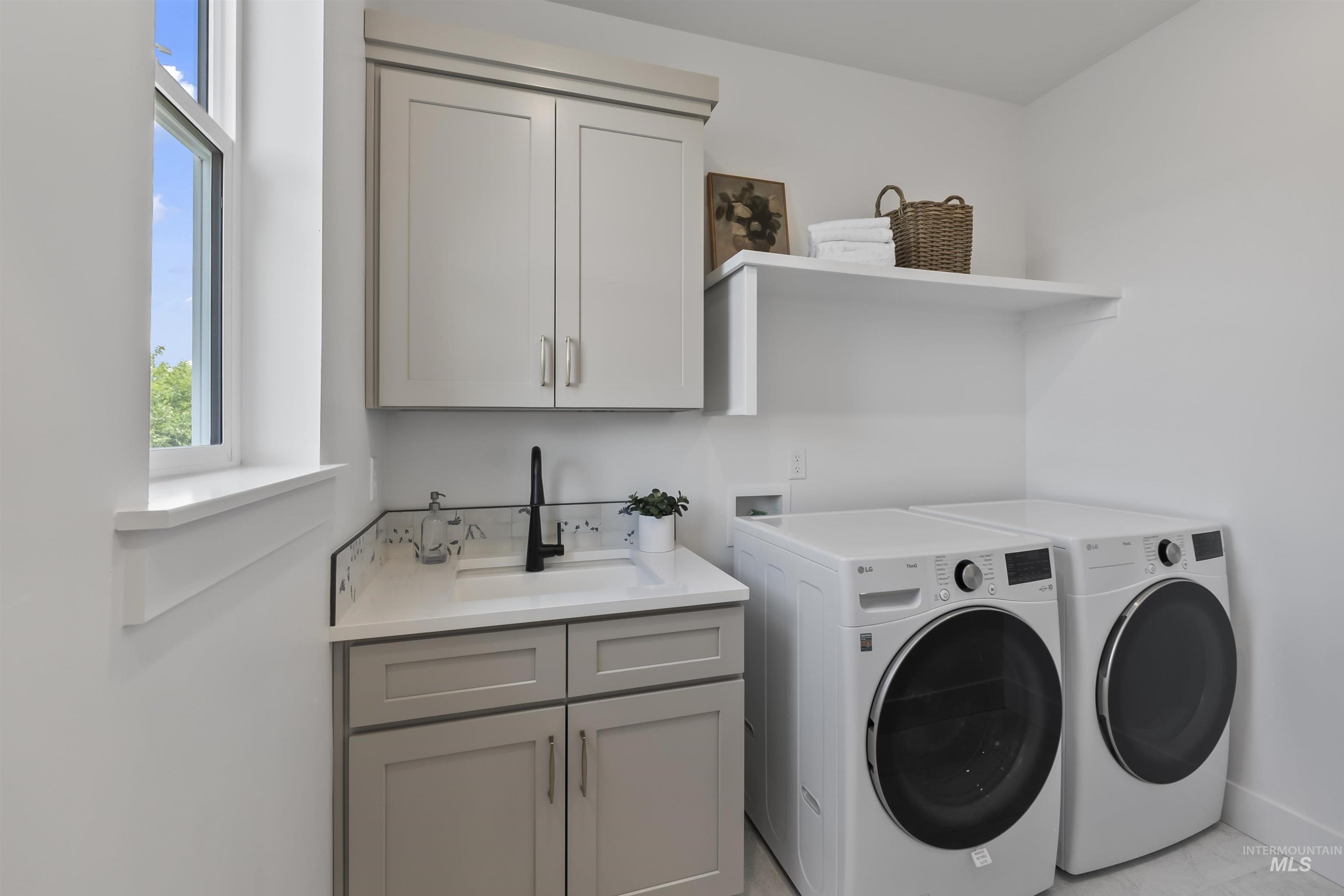 174 S Turner Ave. Property Photo 15