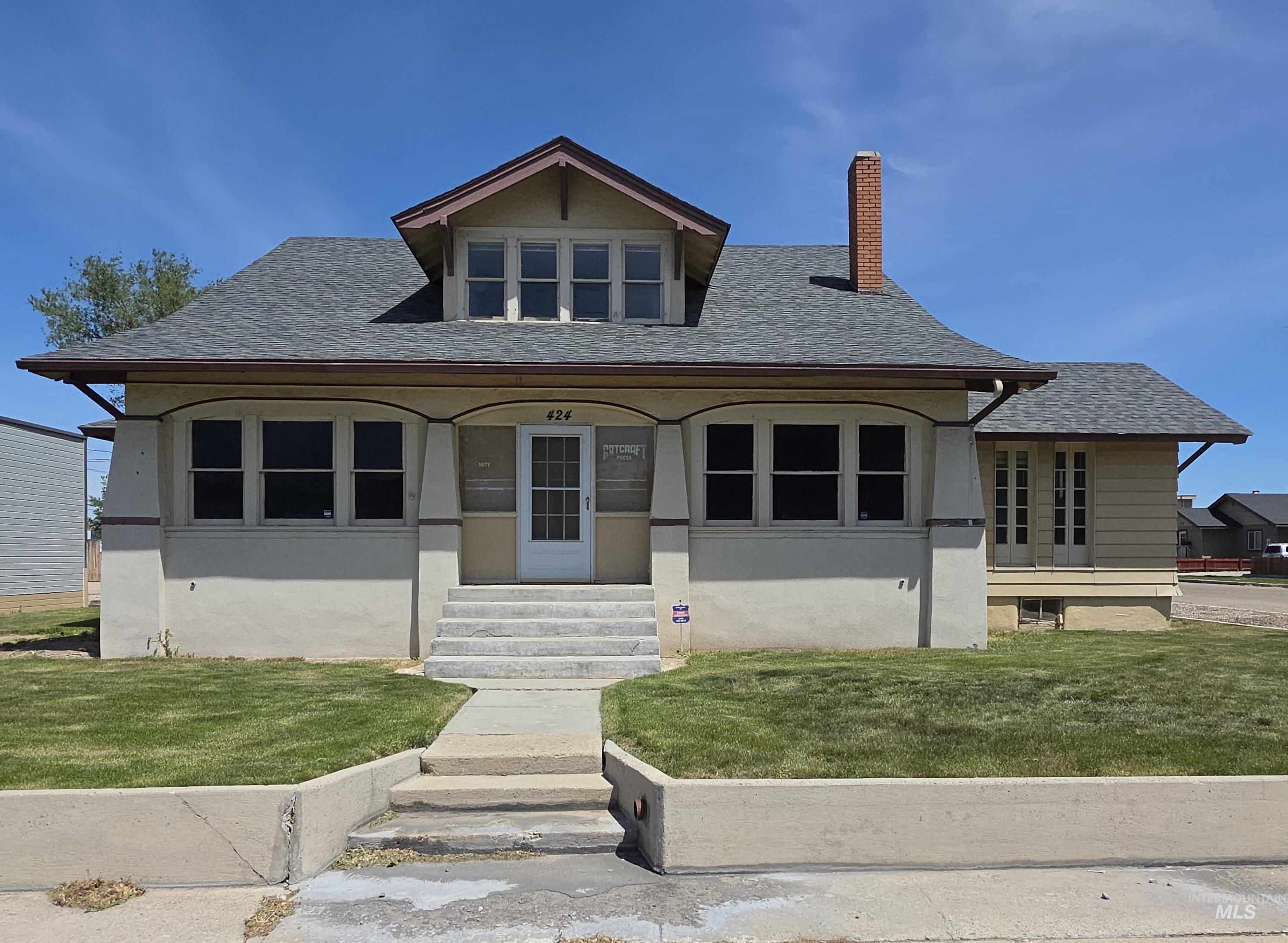 424 S 3rd Street Property Photo 1