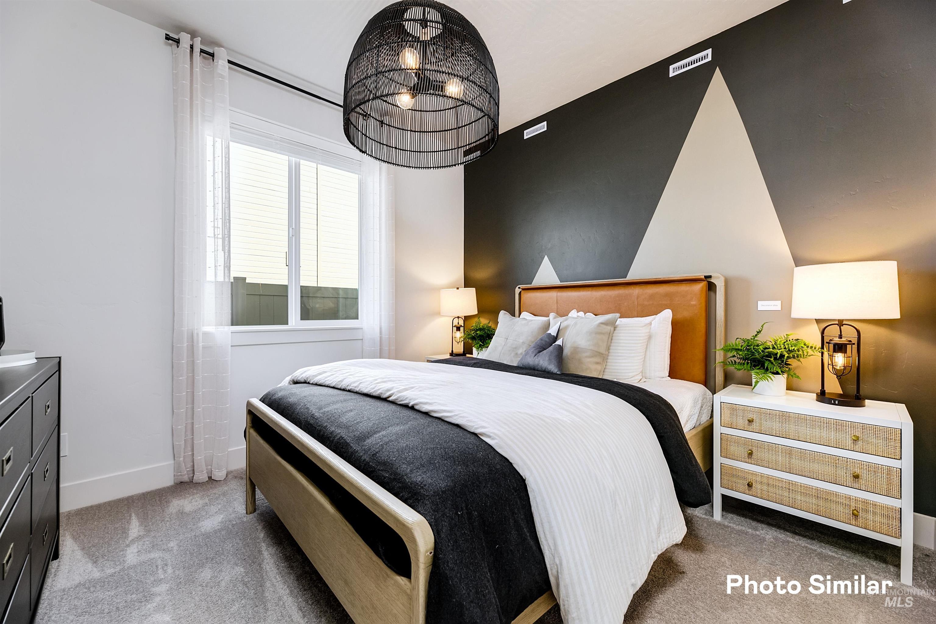 15072 Irisation Ave Property Photo 24