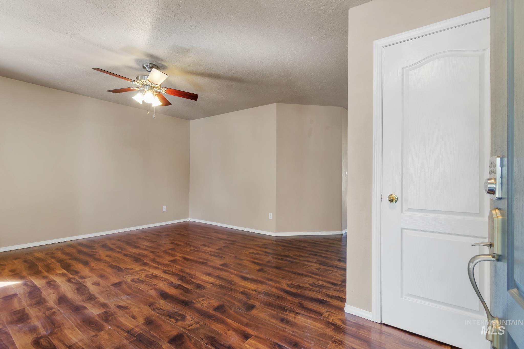 3015 N Burley Way Property Photo 5