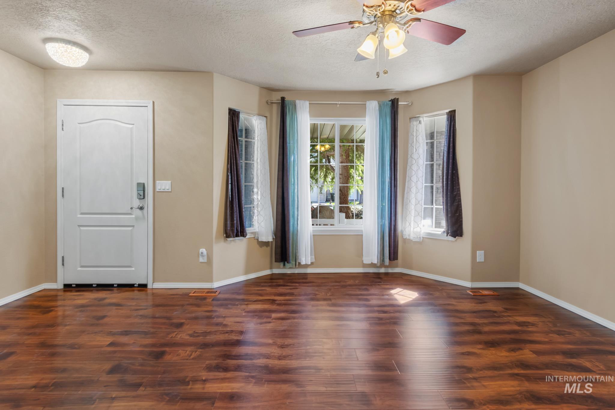 3015 N Burley Way Property Photo 6