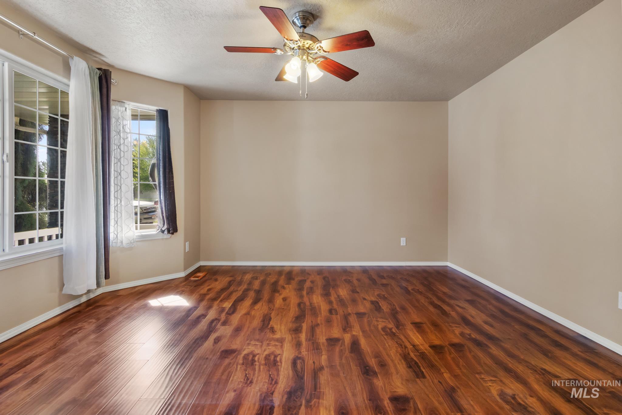 3015 N Burley Way Property Photo 7