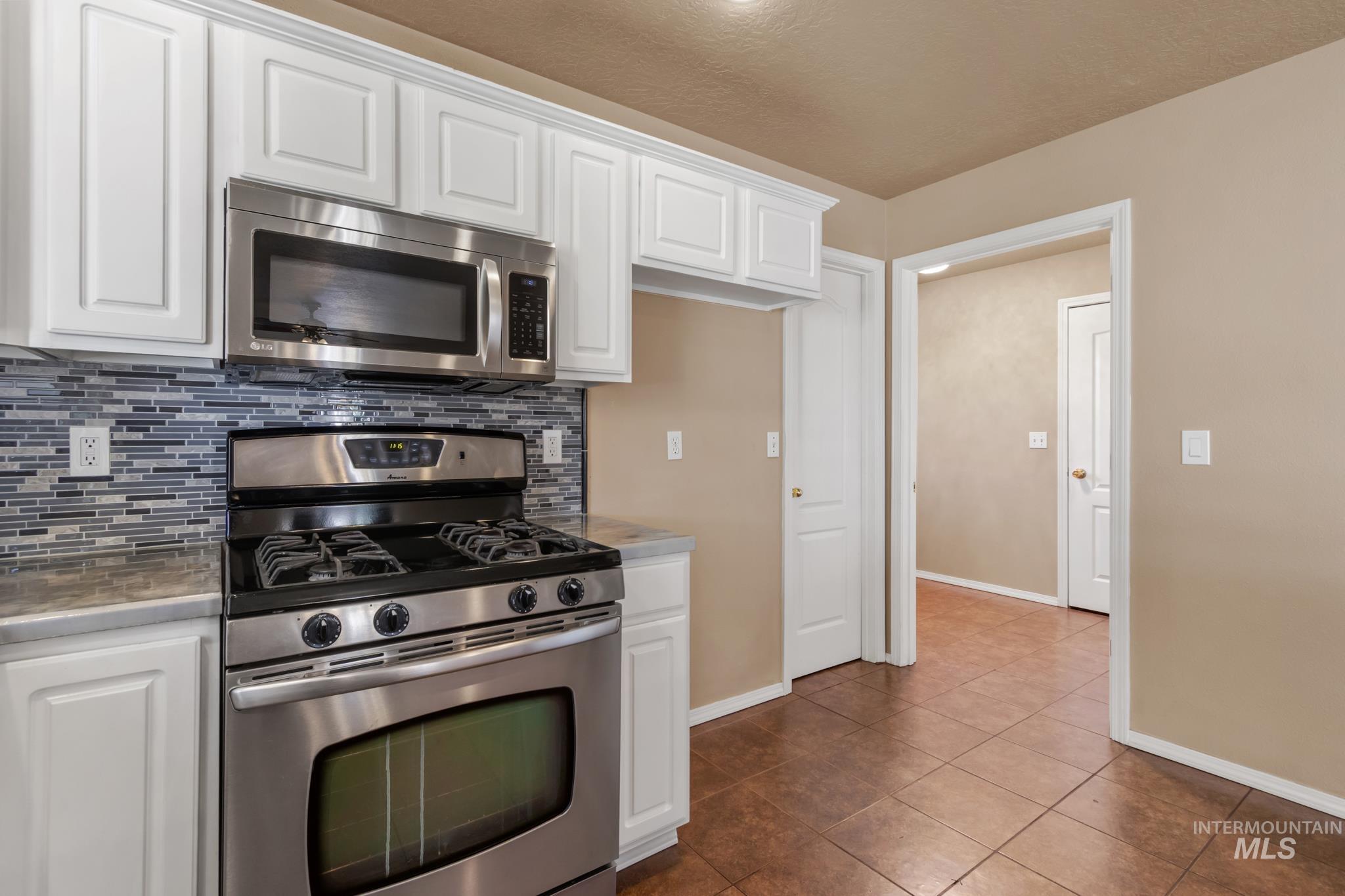 3015 N Burley Way Property Photo 17
