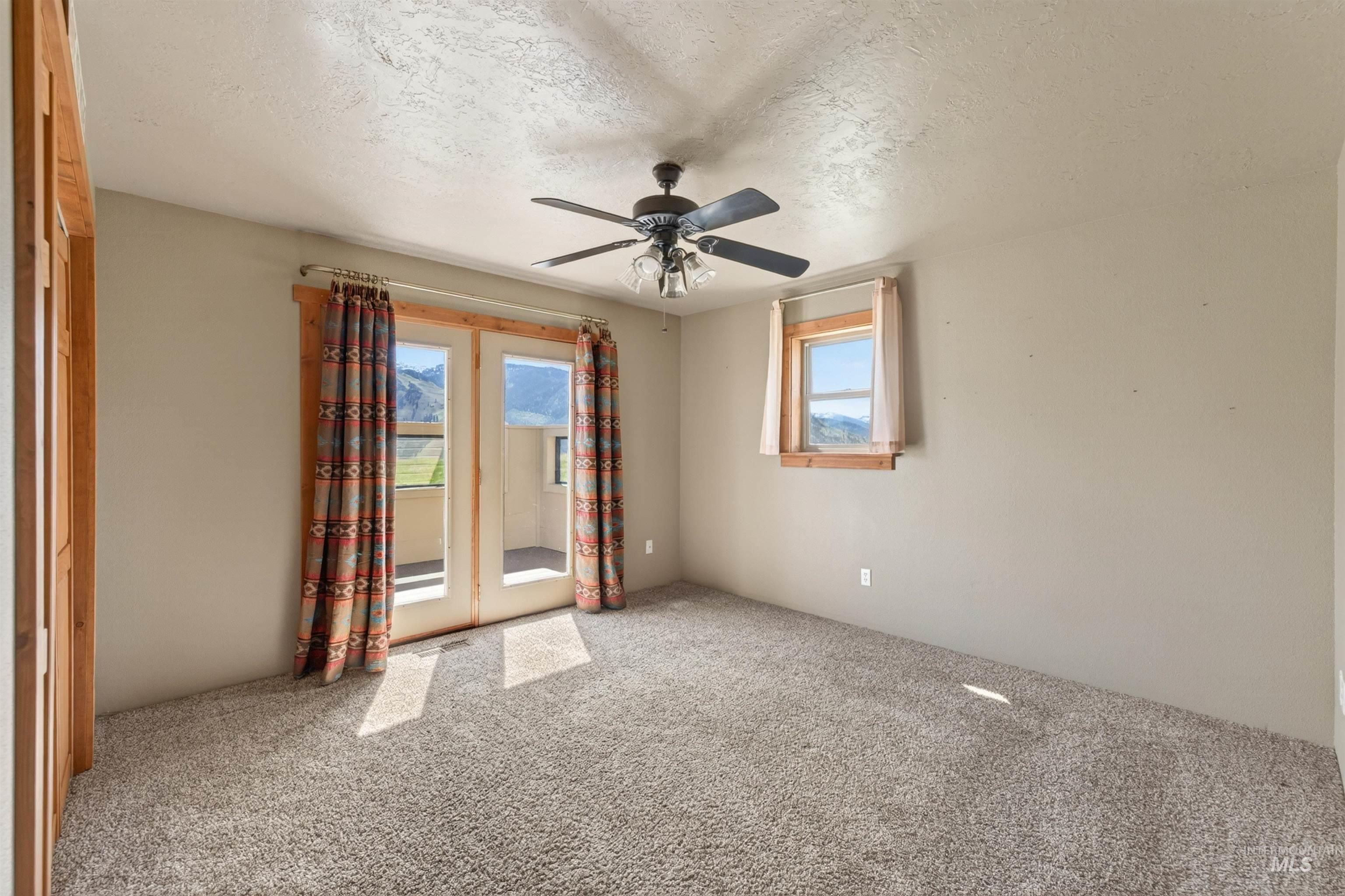 634 Elk Haven Circle Property Photo 20