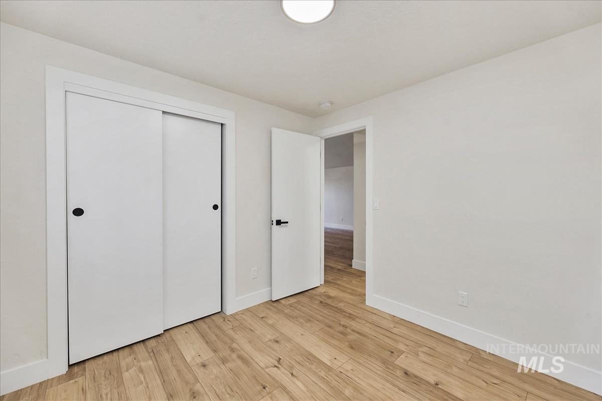 7845 W Gillis St Property Photo 12
