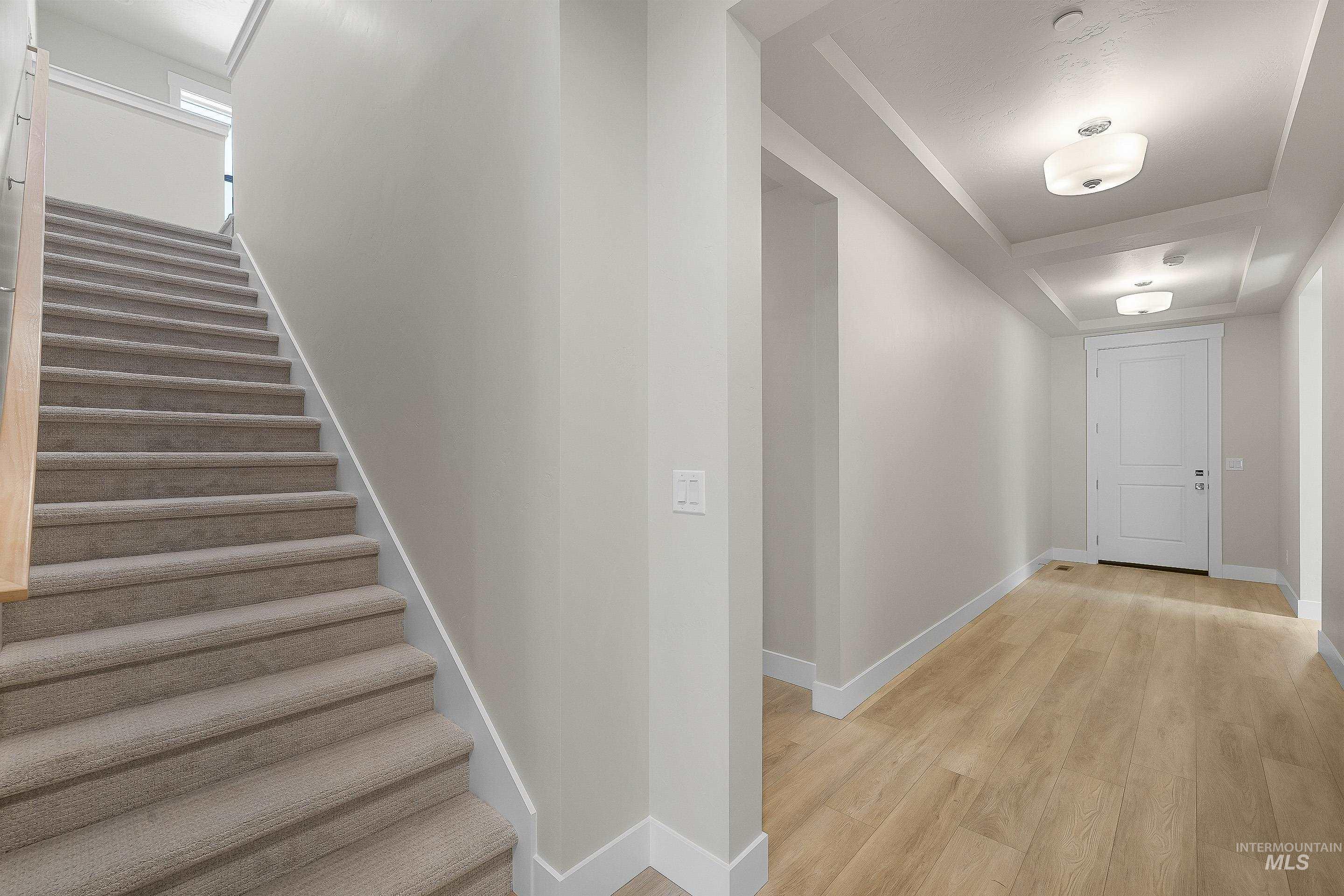 485 Hidden Mill Ct Property Photo 3
