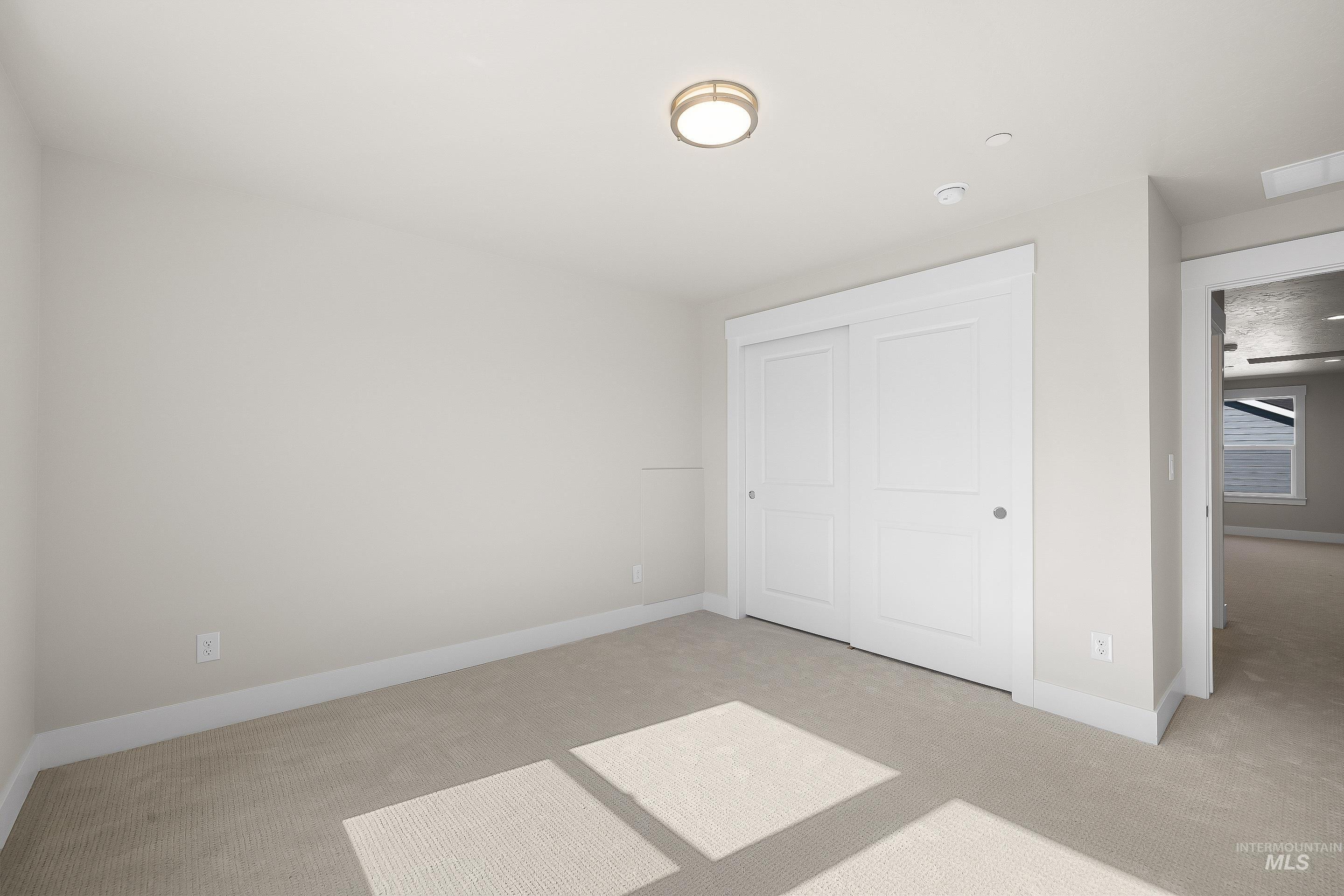 485 Hidden Mill Ct Property Photo 35