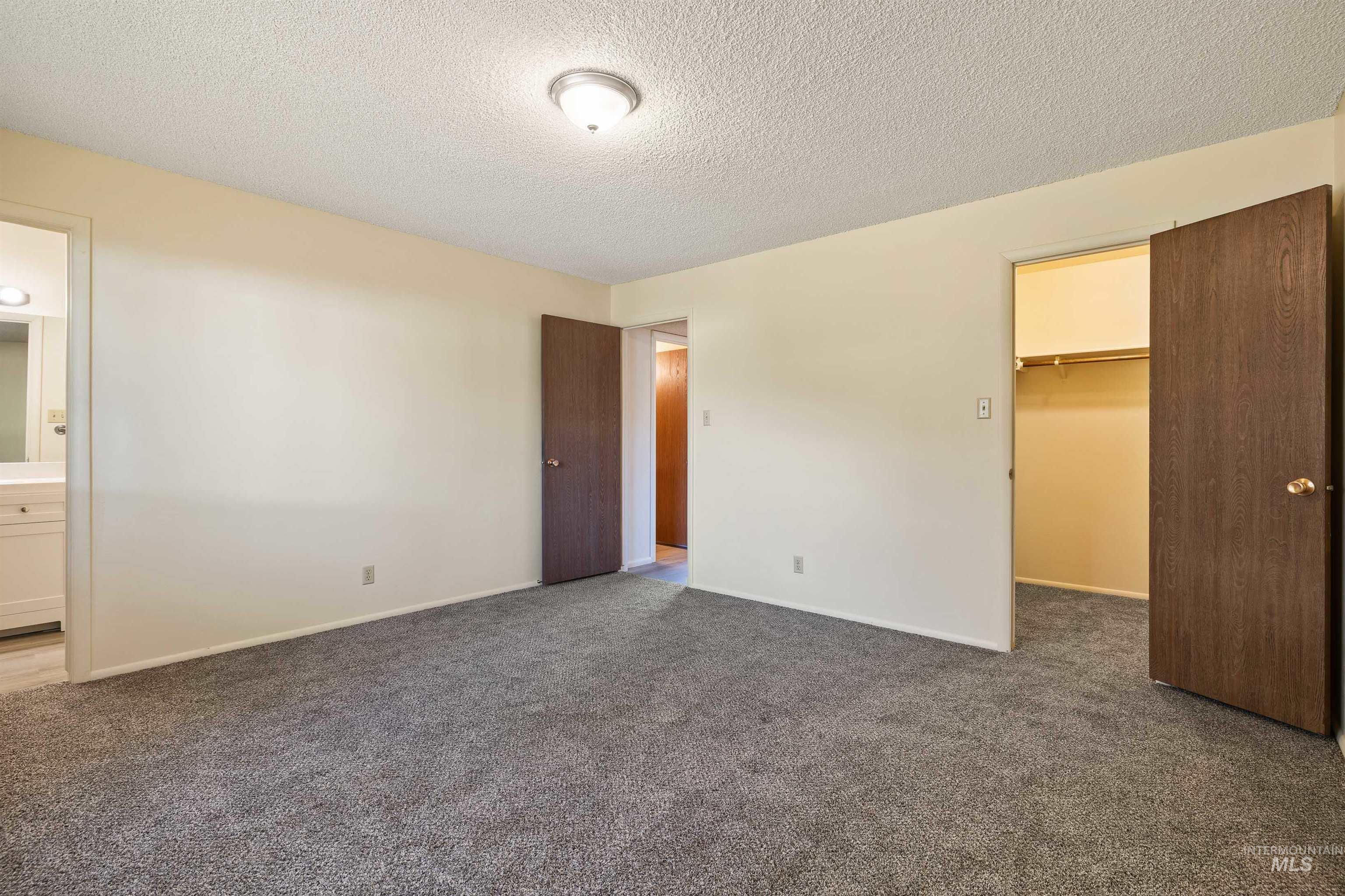 551 Park Meadows Circle Property Photo 14