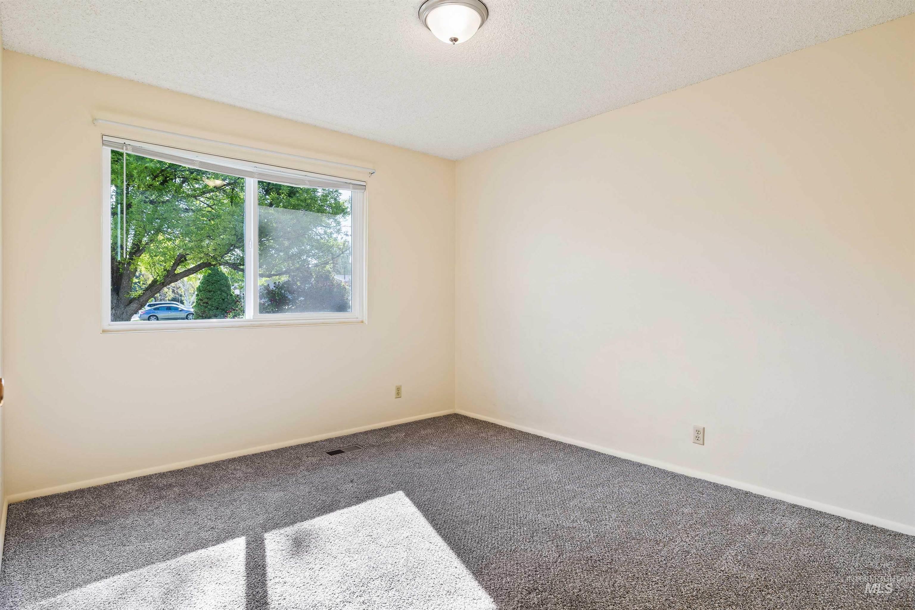 551 Park Meadows Circle Property Photo 19
