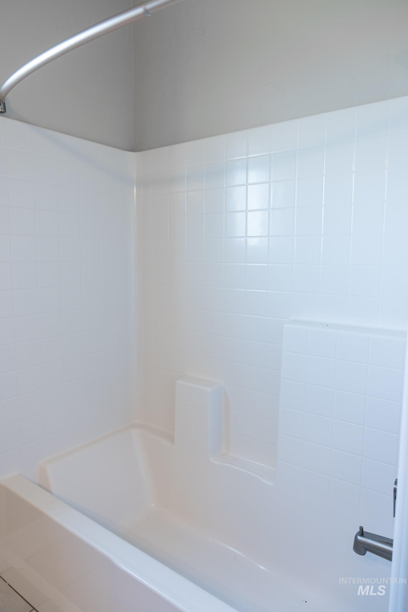 923 Redwood Ct. Property Photo 34
