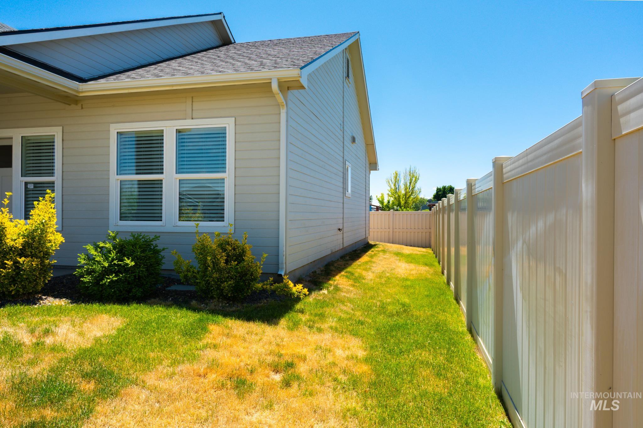 923 Redwood Ct. Property Photo 43