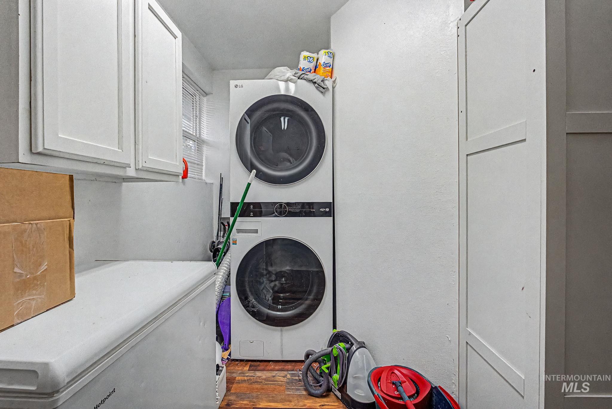 2307 College Ave Property Photo 46