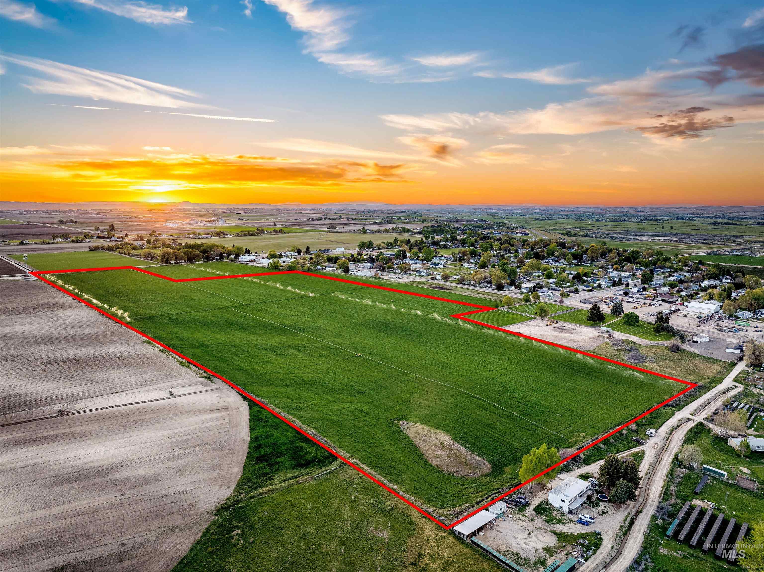 000 Simplot Blvd. - Royal Ridge Subdivision Property Photo 4
