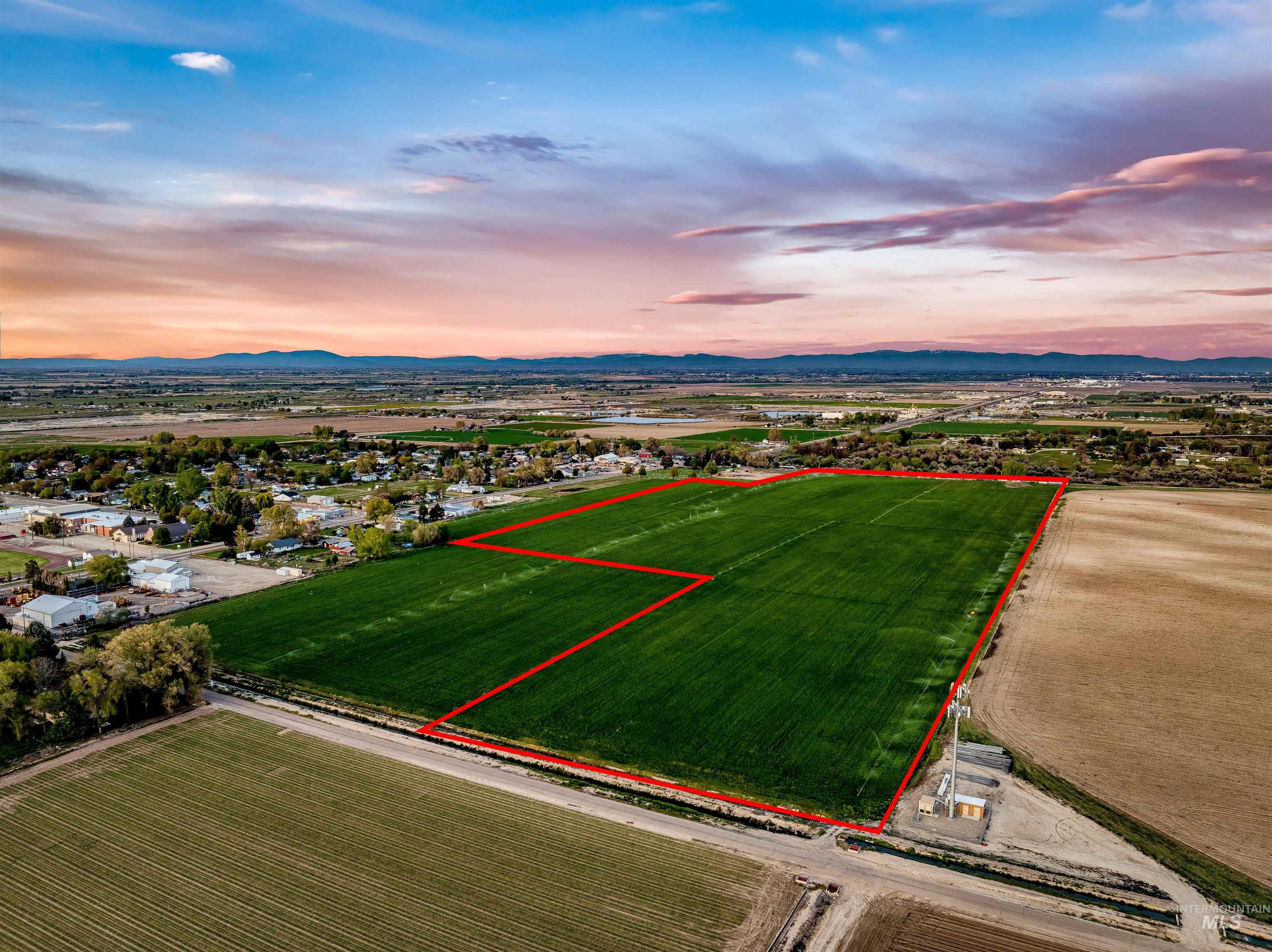 000 Simplot Blvd. - Royal Ridge Subdivision Property Photo 9