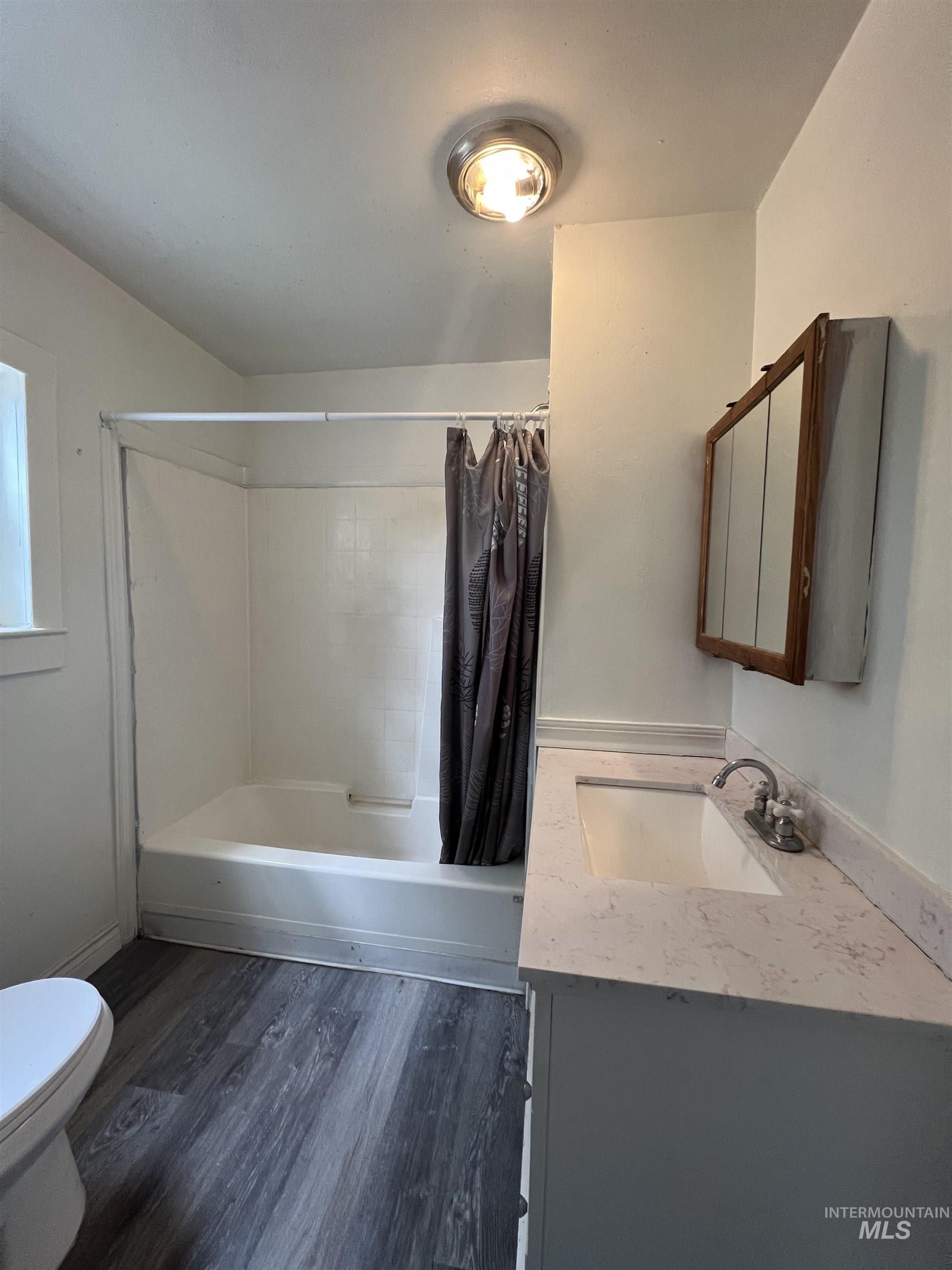 861 8th Avenue North Property Photo 18