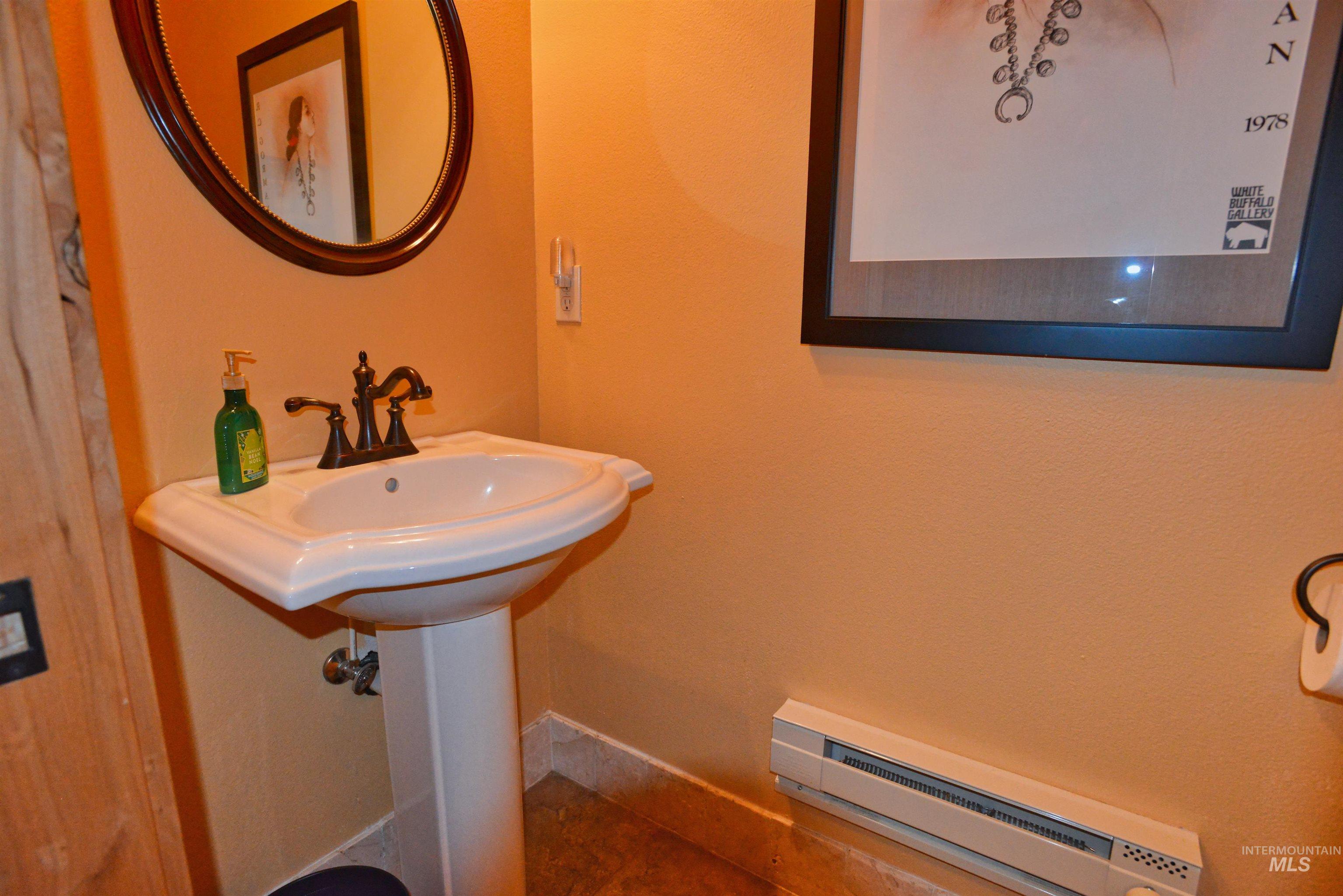 788 Chad Loop Property Photo 9