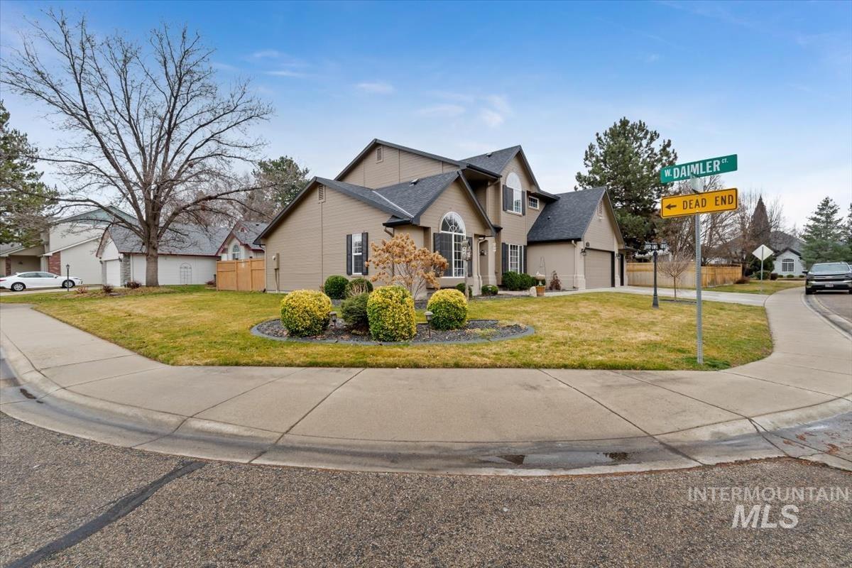 6124 N Tapestry Way Property Photo 4