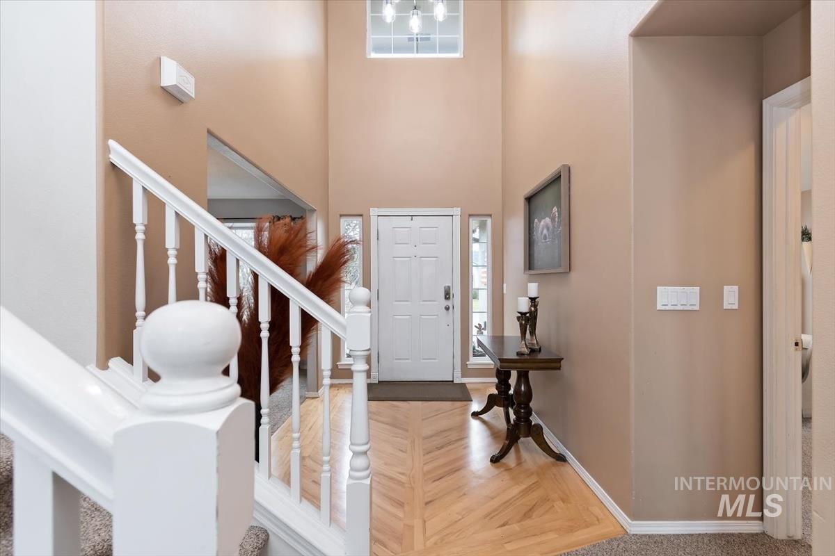 6124 N Tapestry Way Property Photo 8