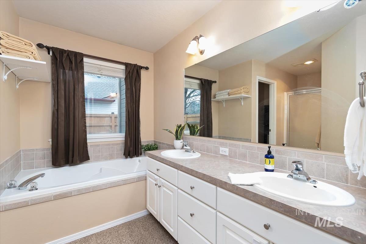 6124 N Tapestry Way Property Photo 29