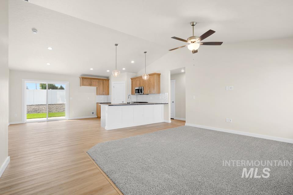 3030 Cypress Point Ave Property Photo 8