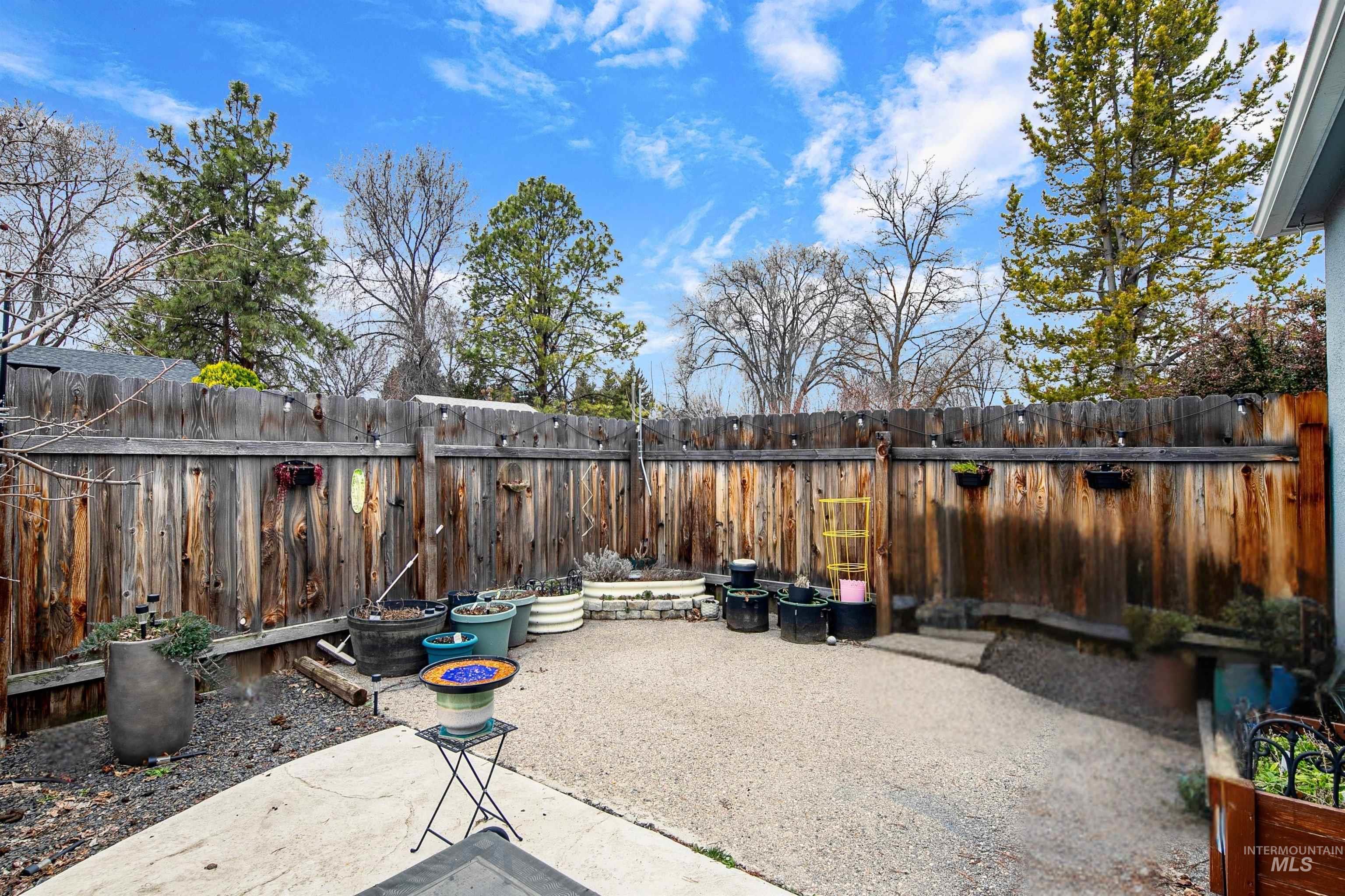 3919 W Garnet St Property Photo 21