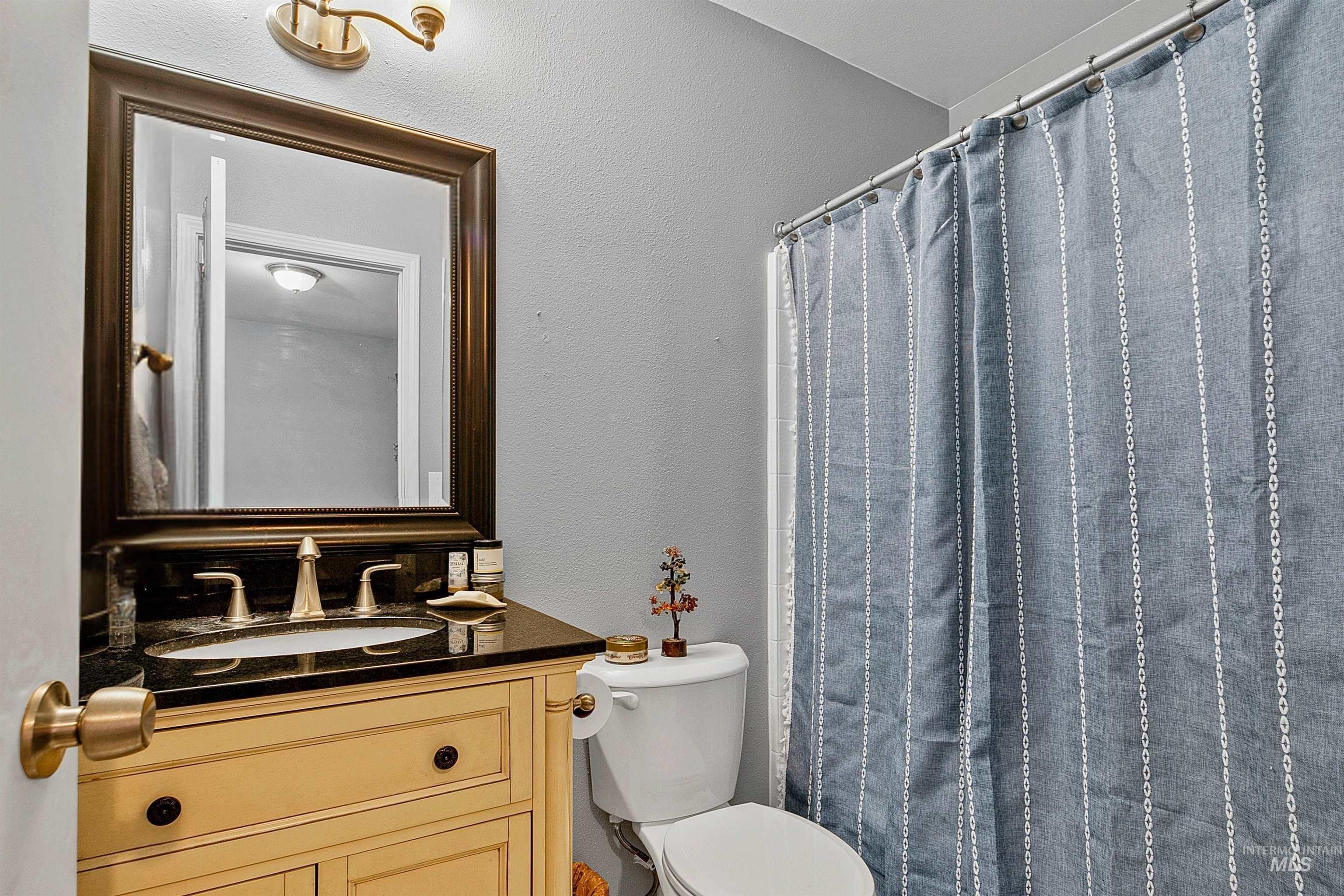 3919 W Garnet St Property Photo 25