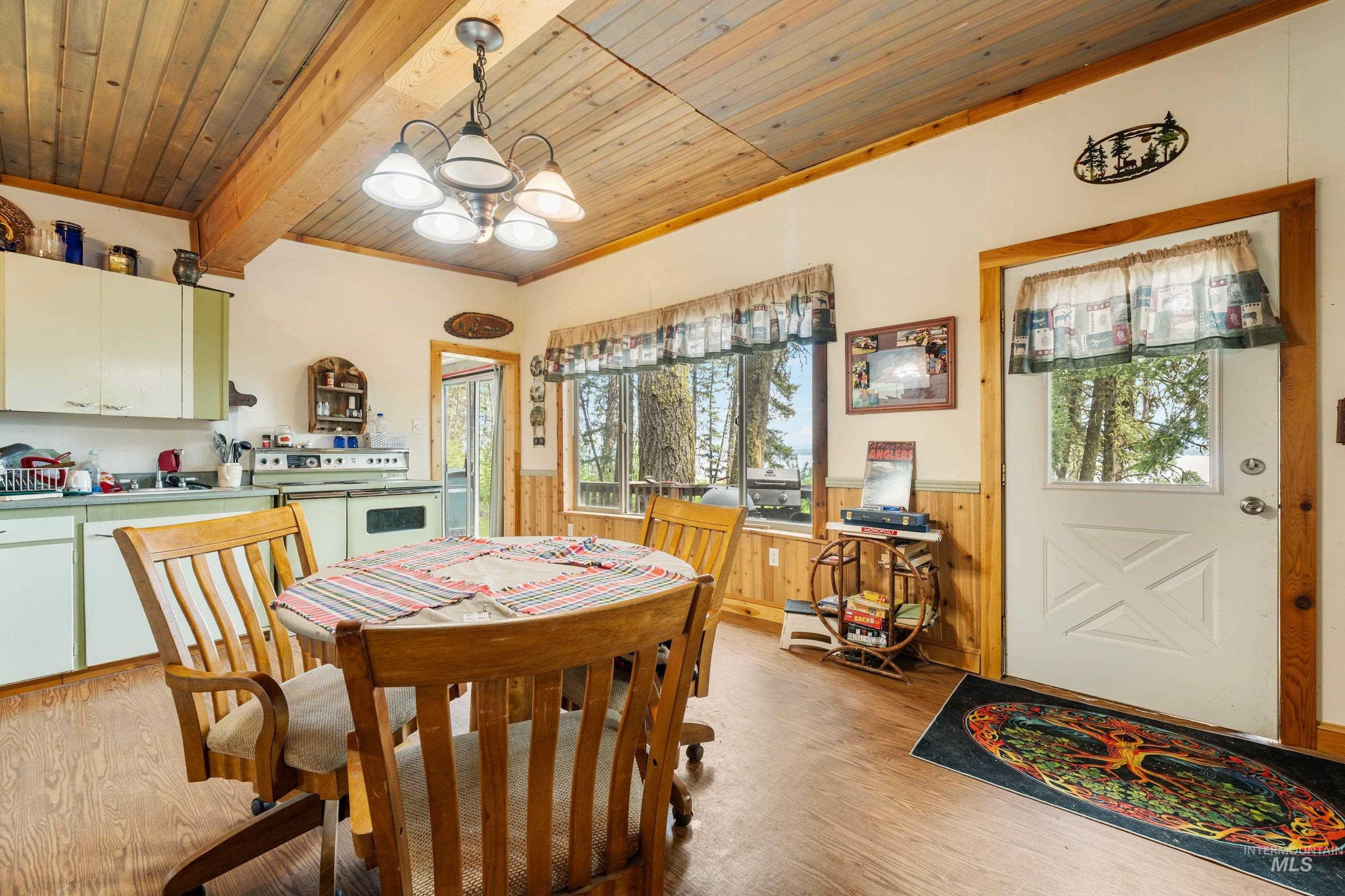 24 Pats Lane Property Photo 8