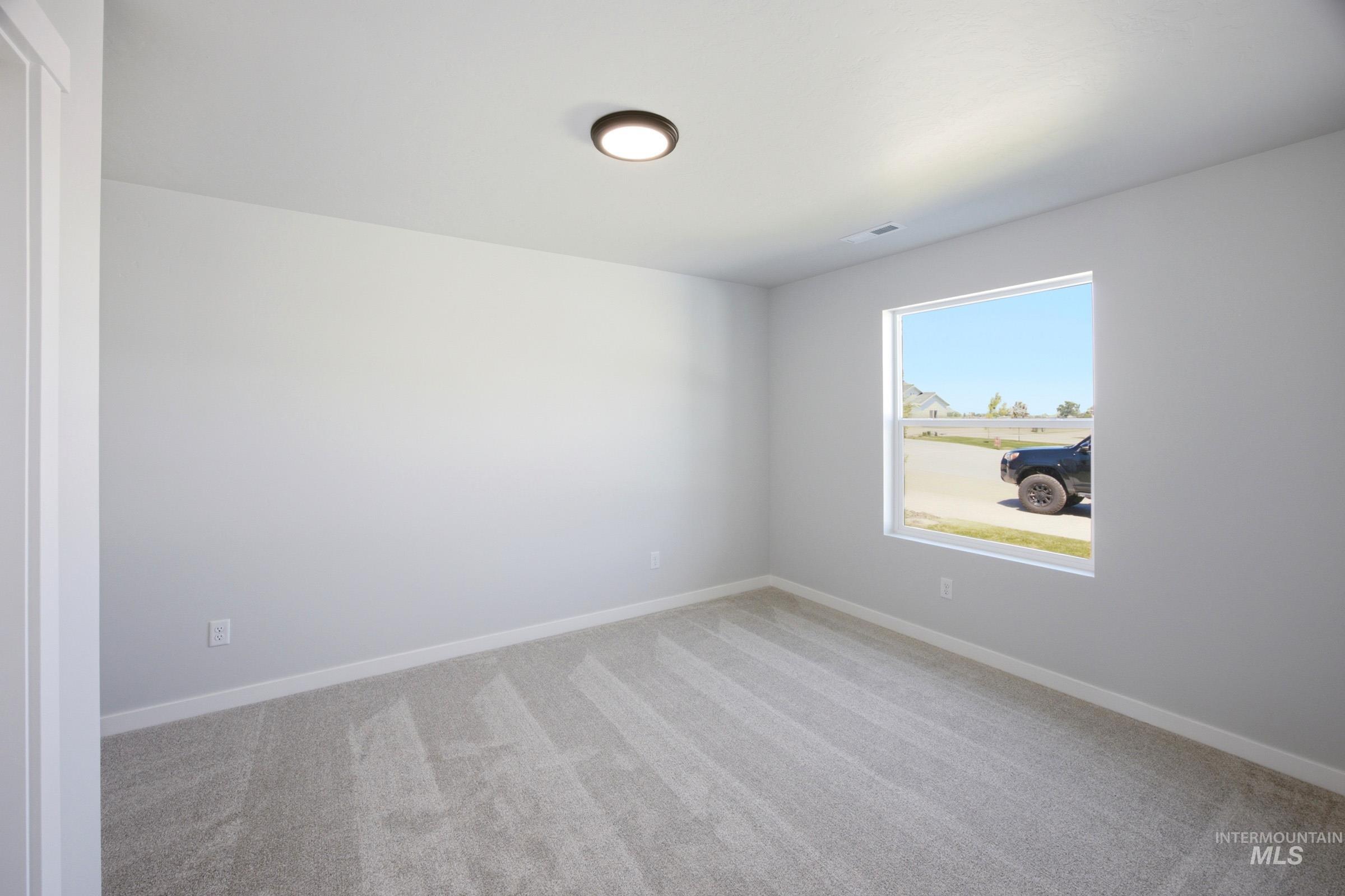 5275 E Phelps Lake Dr Property Photo 11