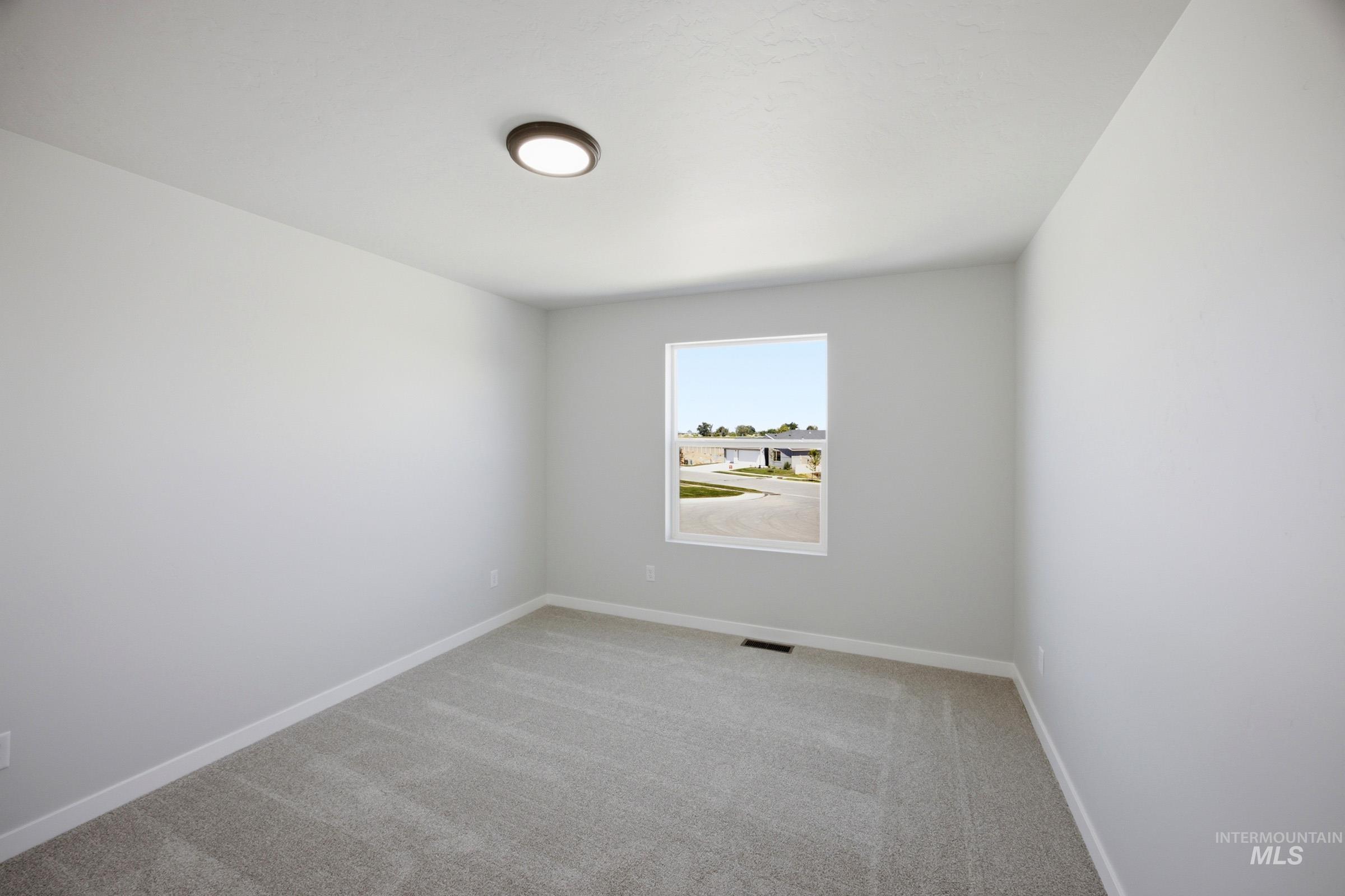 5275 E Phelps Lake Dr Property Photo 19