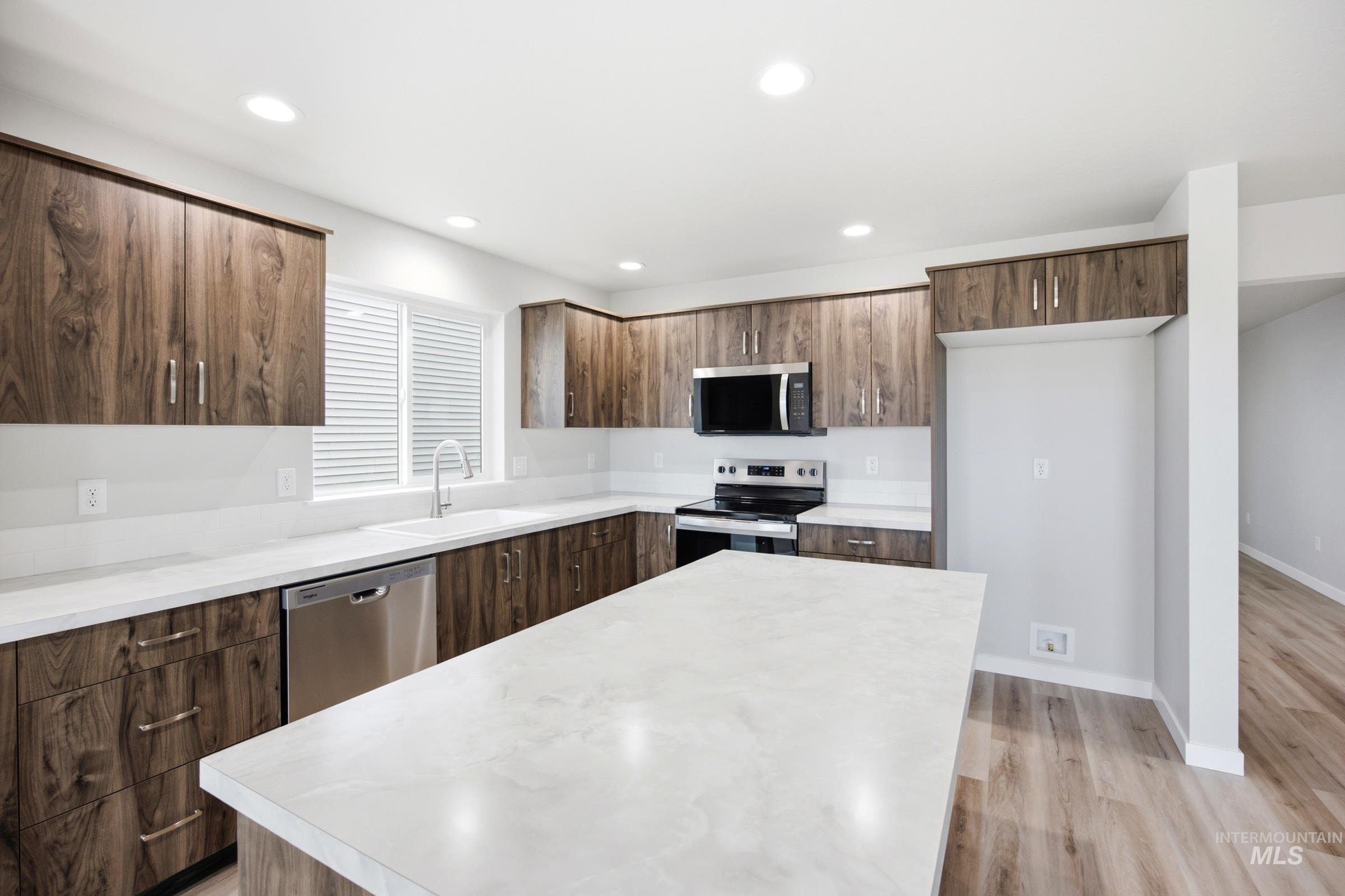 2984 W Animas Creek Dr Property Photo 4