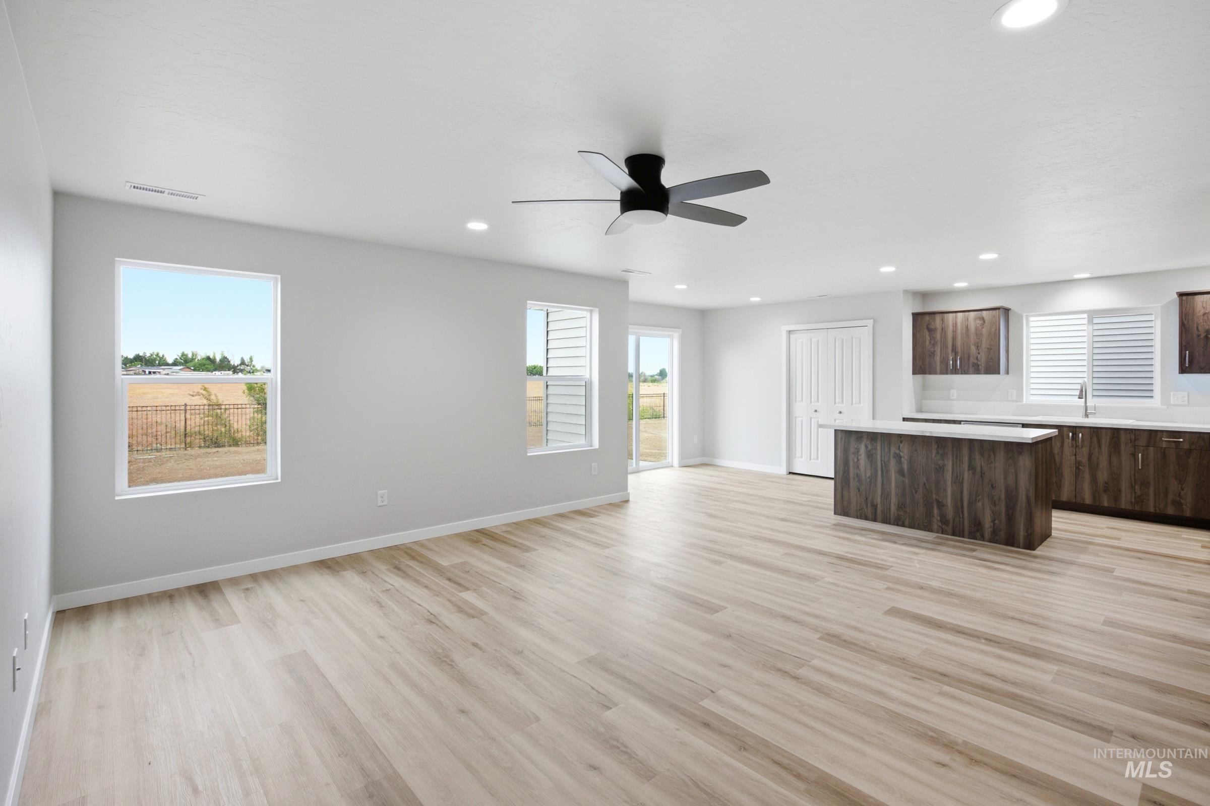 2984 W Animas Creek Dr Property Photo 8