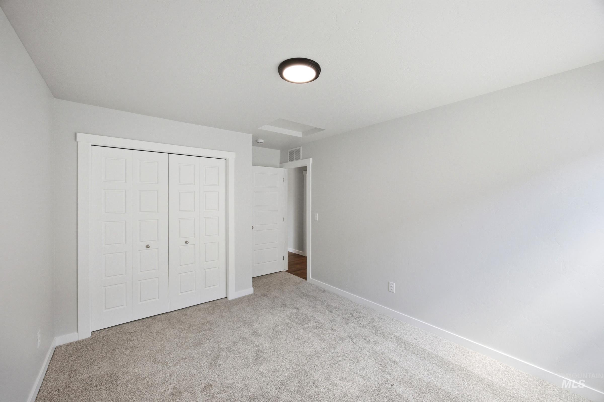 1203 W Jasper St Property Photo 20