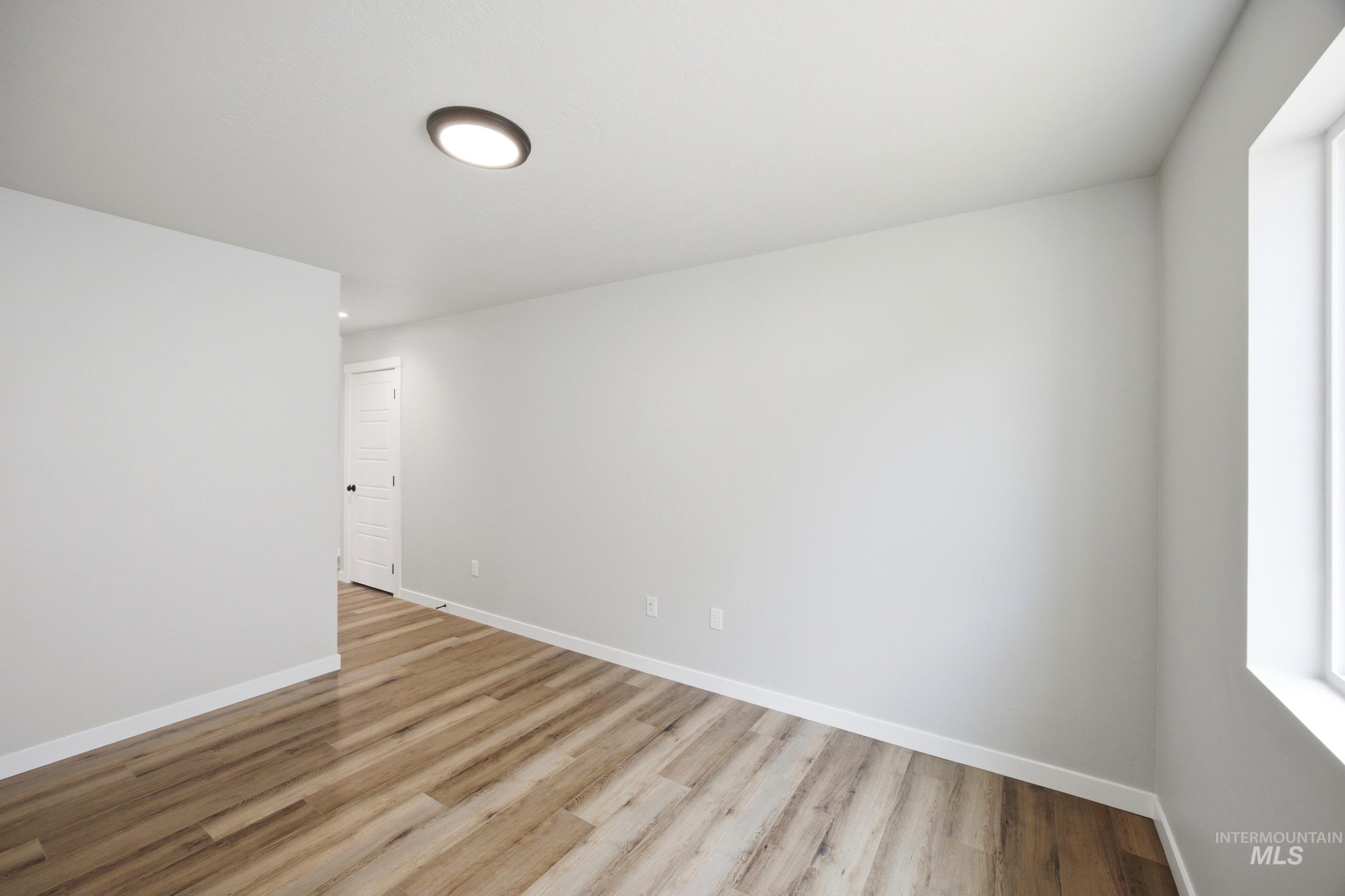 1187 W Jasper St Property Photo 16