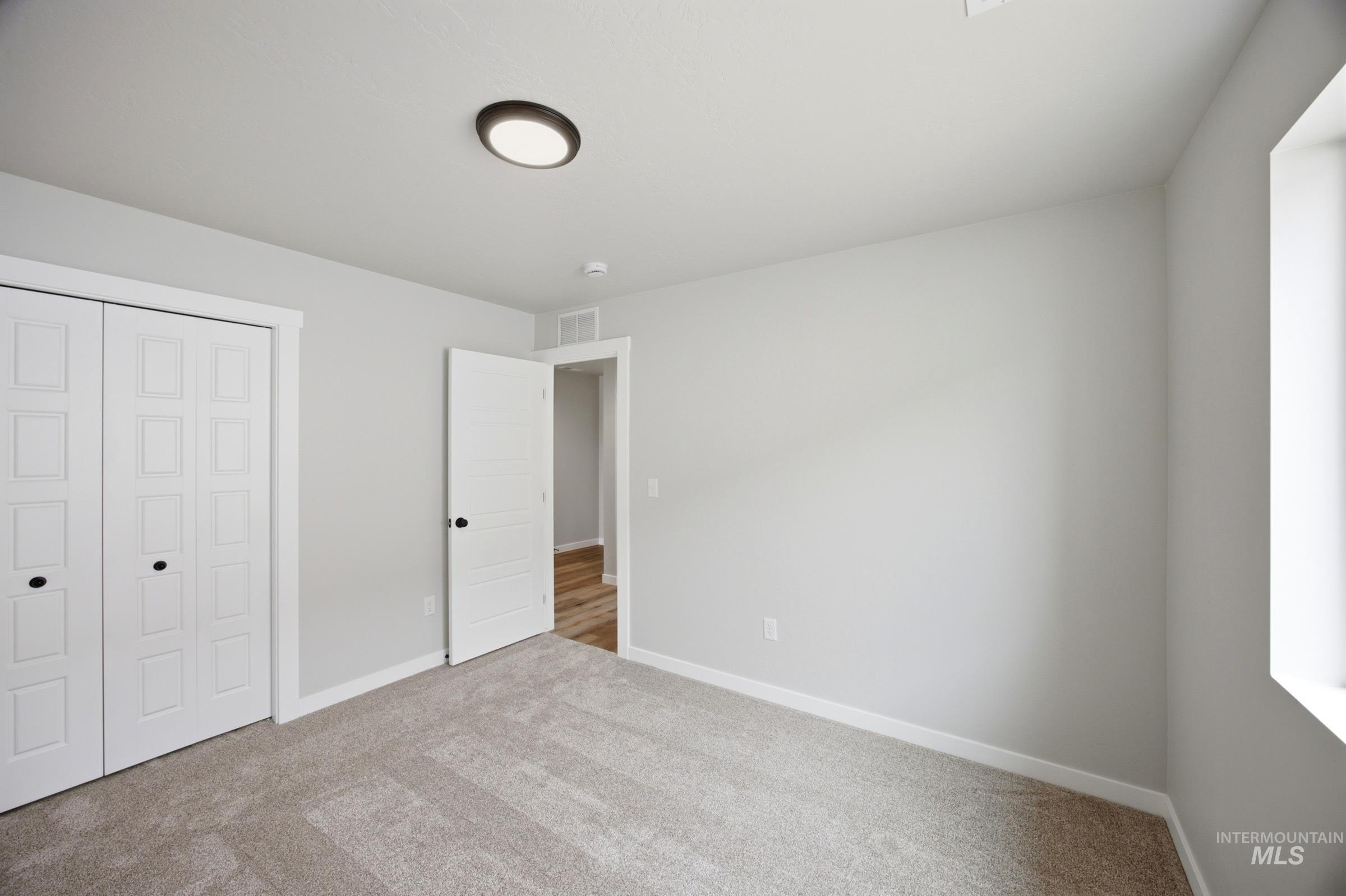 1187 W Jasper St Property Photo 21