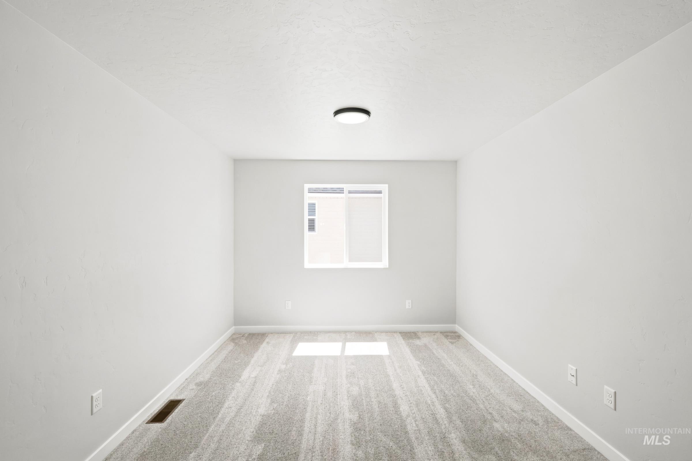 2358 W Fallon Lp Property Photo 17