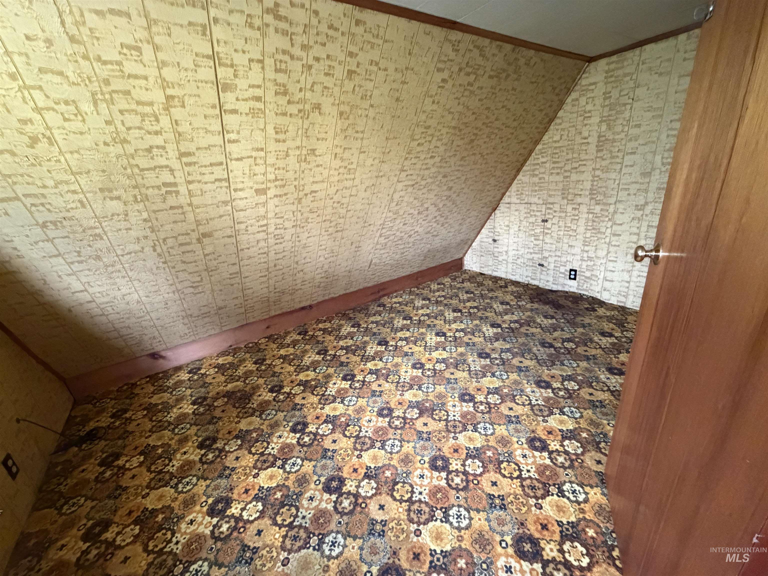1010 Mustang Lane Property Photo 18