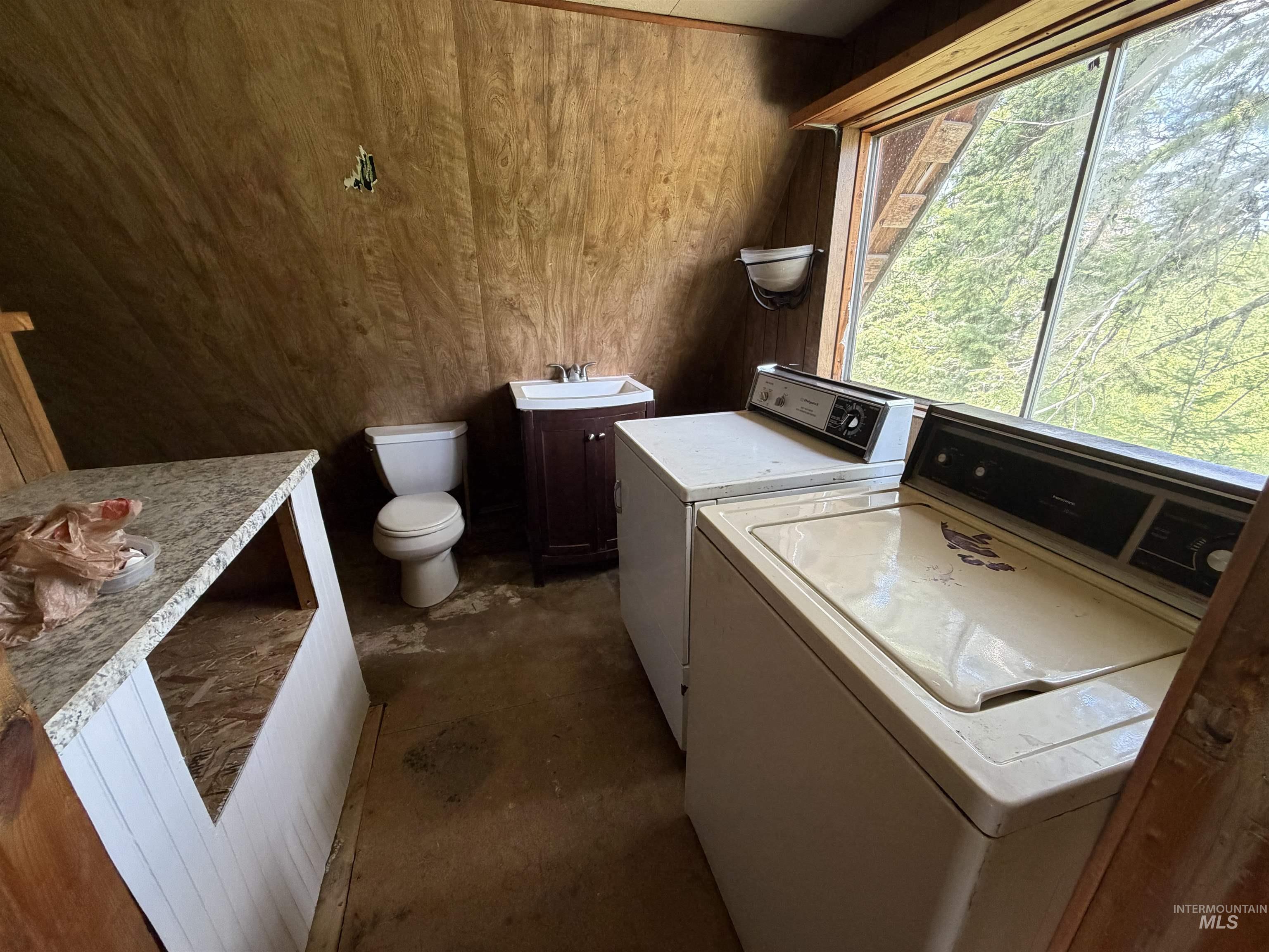 1010 Mustang Lane Property Photo 19