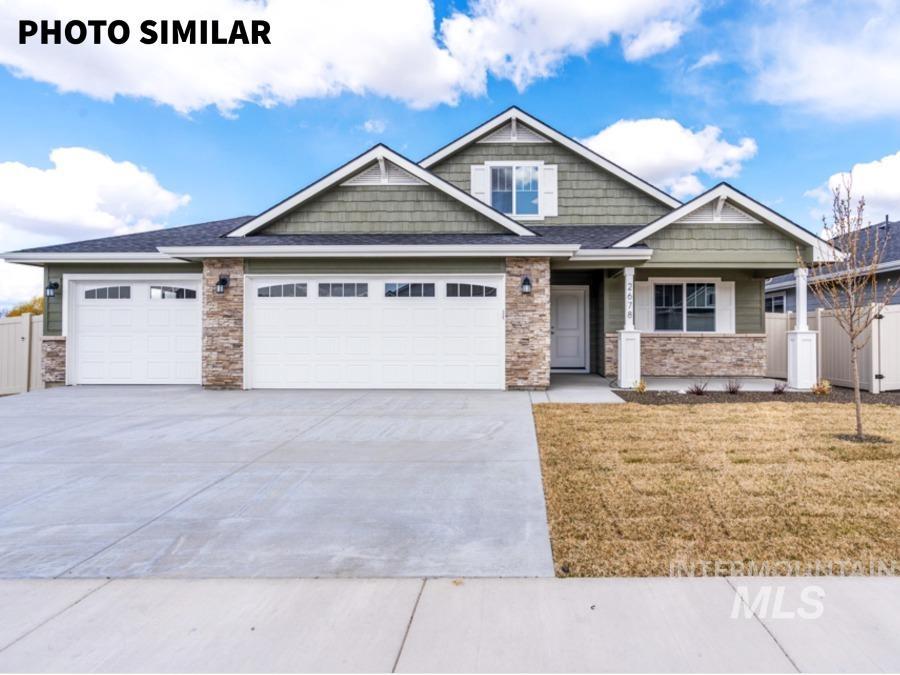925 Twilight Property Photo 1