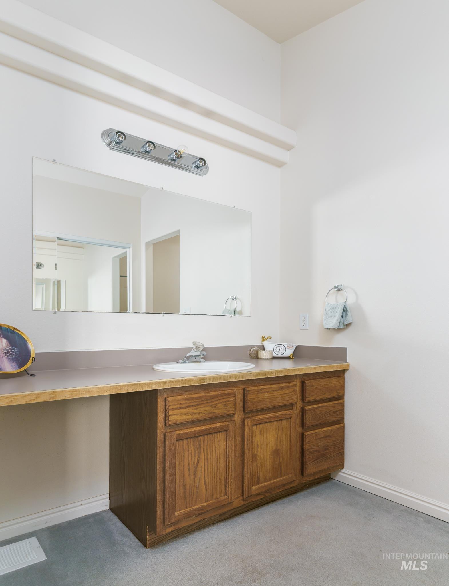 200 La Valle Strada Property Photo 17