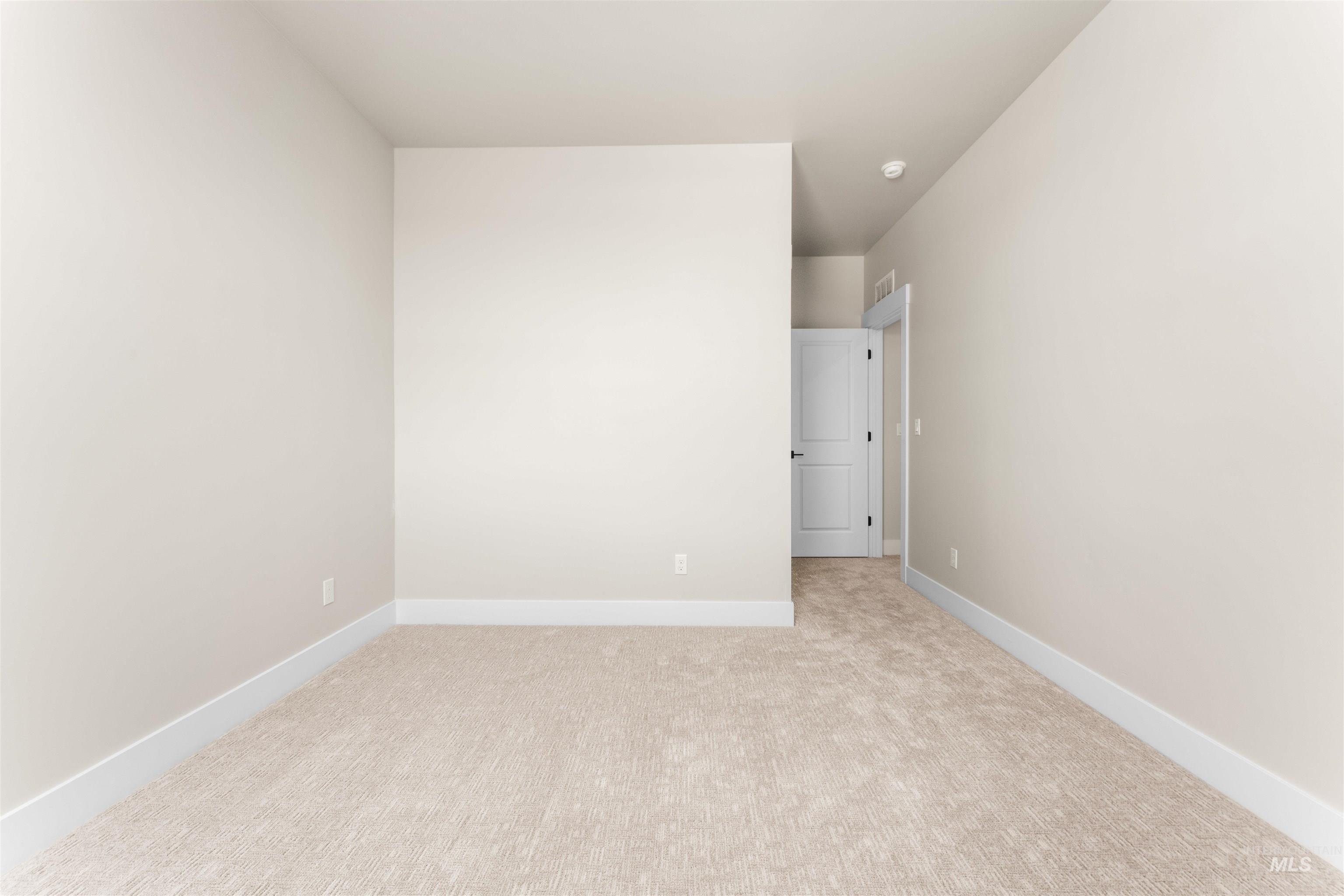209 S Turner Ave Property Photo 25