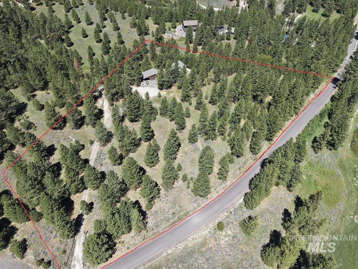 515 Cabarton Road Property Photo 3