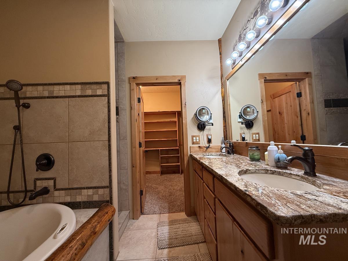 515 Cabarton Road Property Photo 18