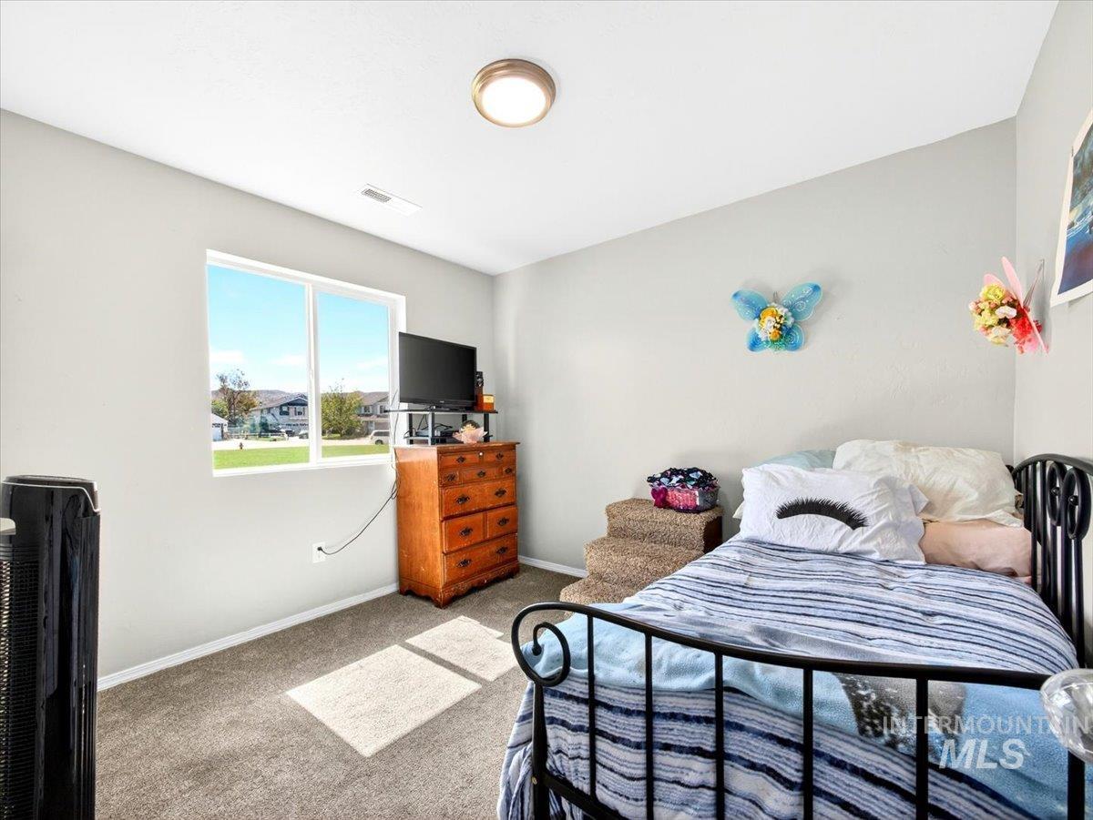 878 S Beaver Creek Way Property Photo 18