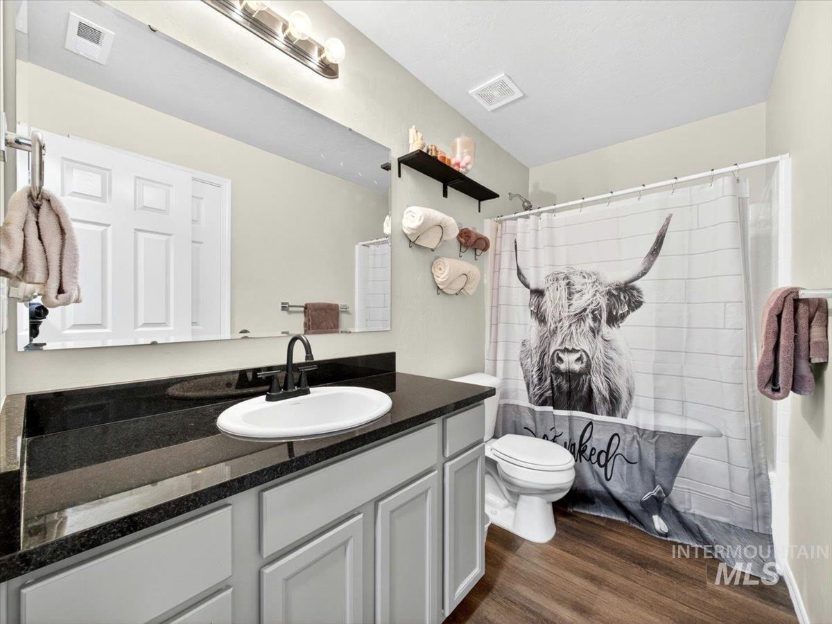878 S Beaver Creek Way Property Photo 20