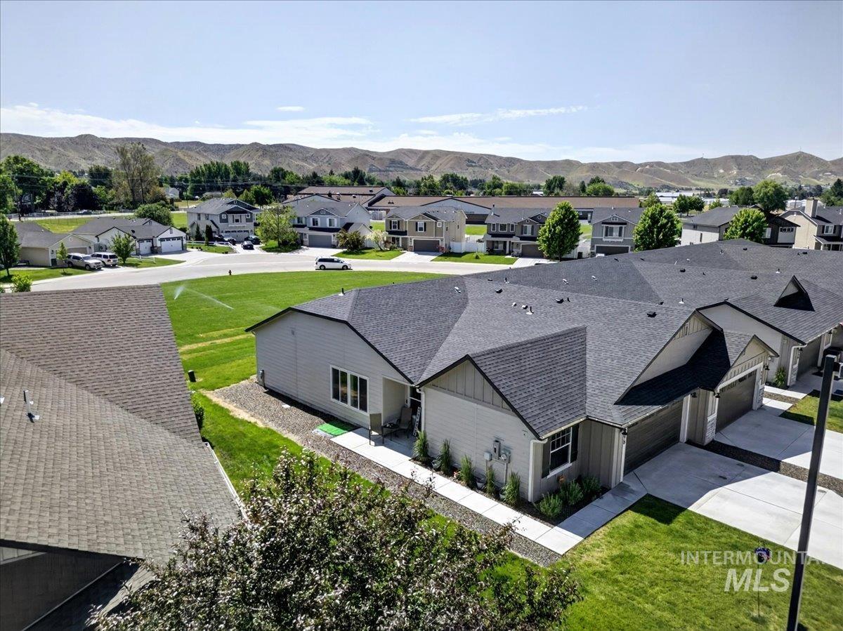 878 S Beaver Creek Way Property Photo 33