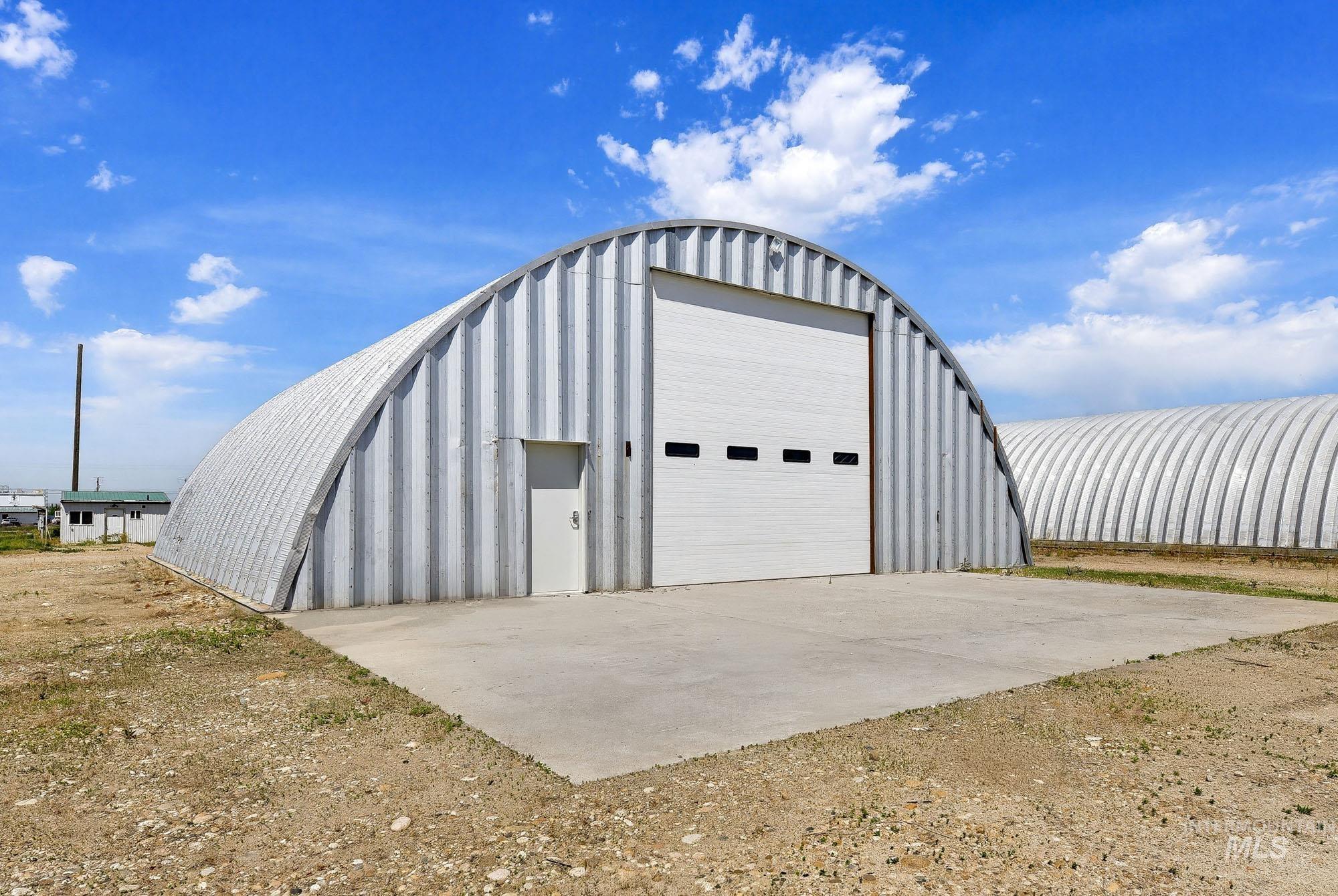 20079 Simplot Blvd Property Photo 4