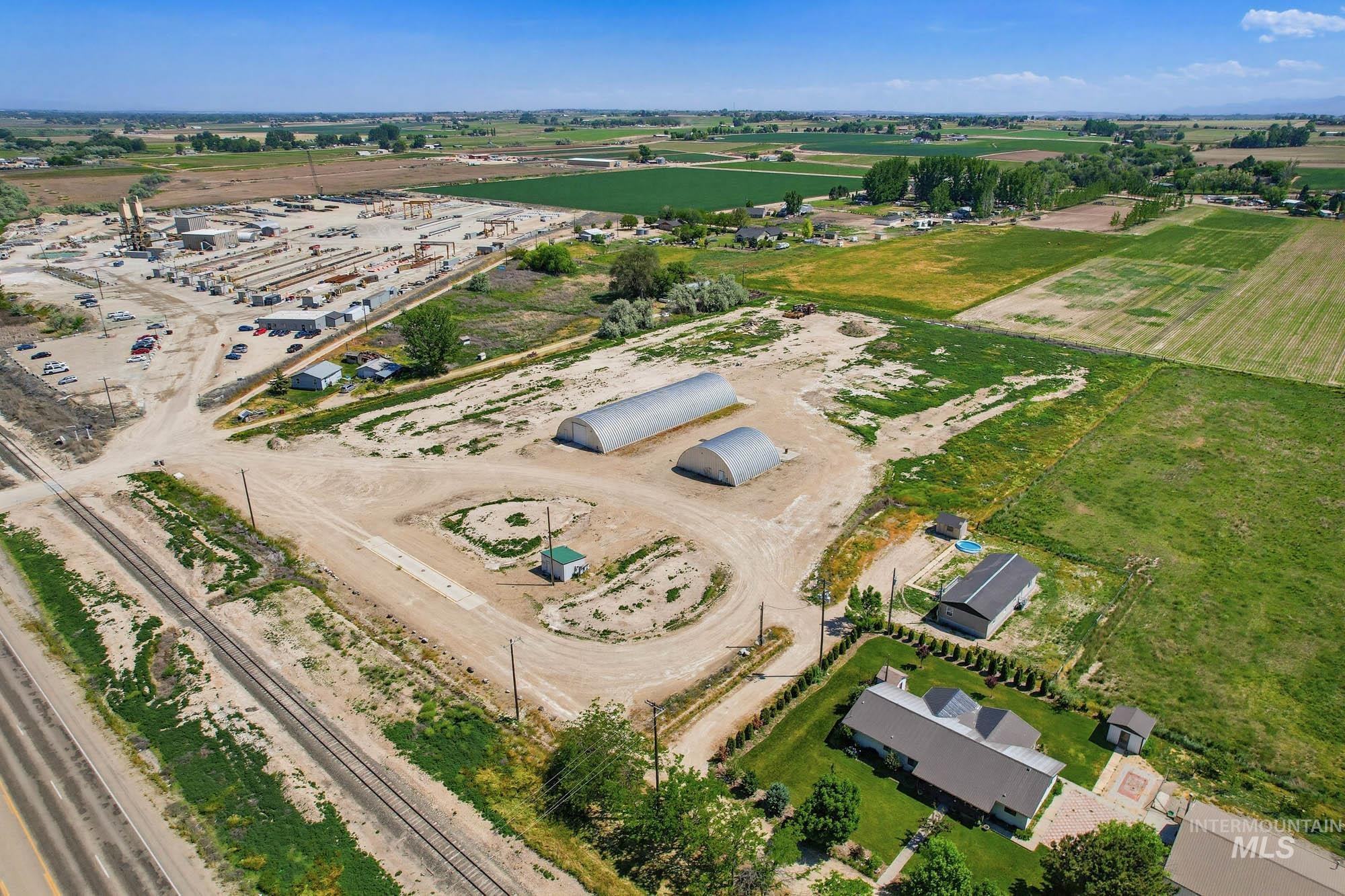 20079 Simplot Blvd Property Photo 16