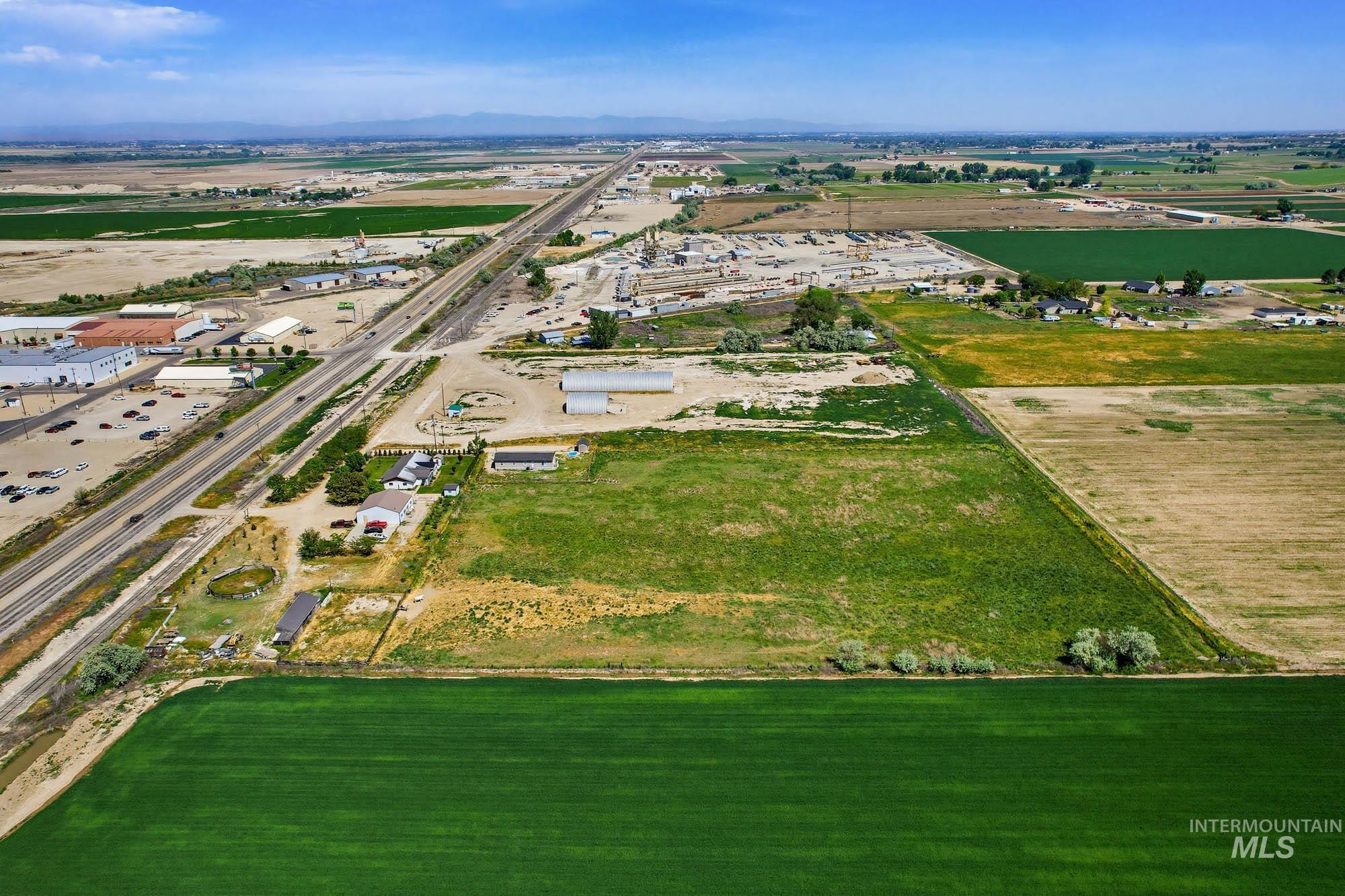 20079 Simplot Blvd Property Photo 19