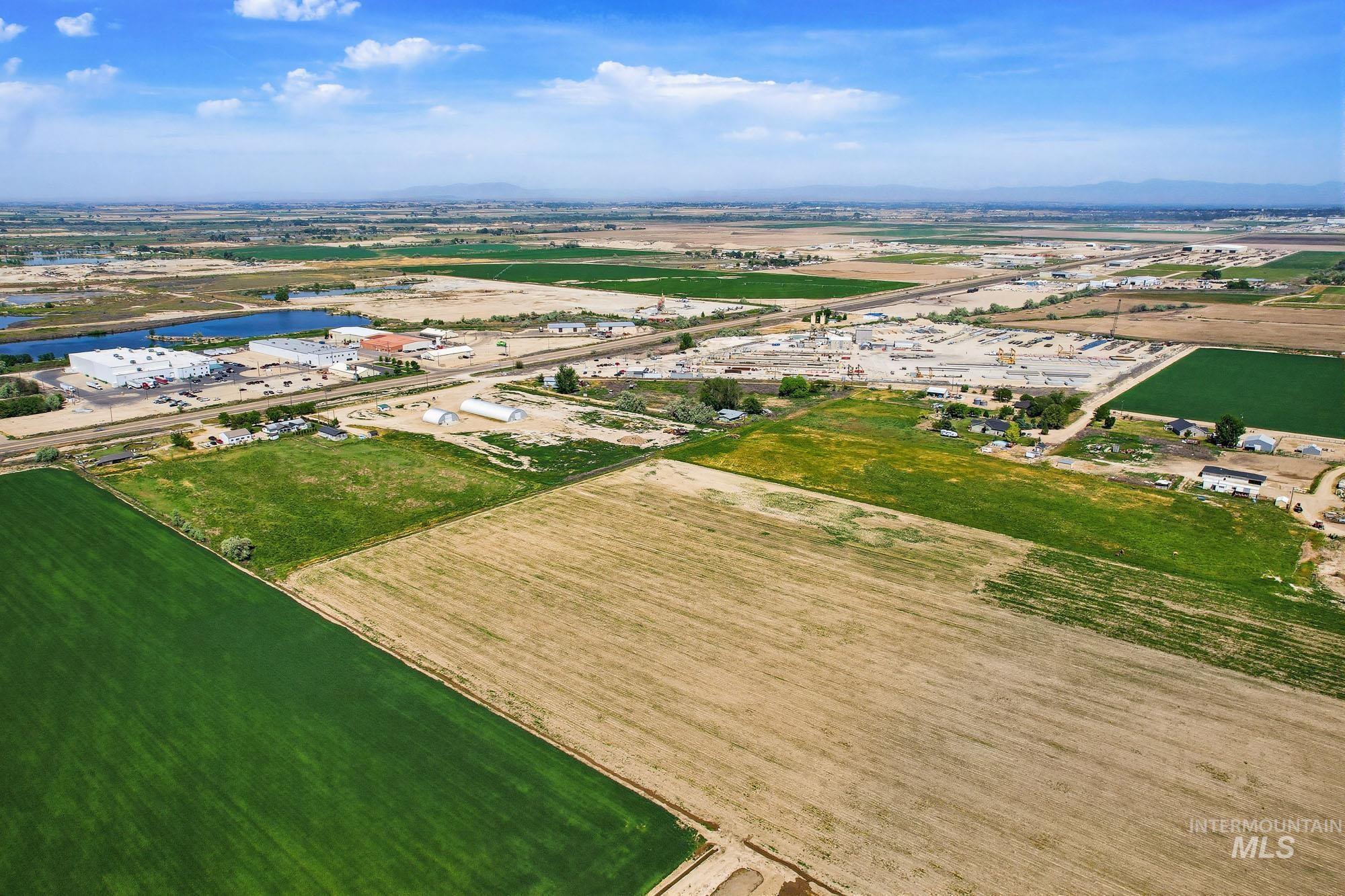 20079 Simplot Blvd Property Photo 21