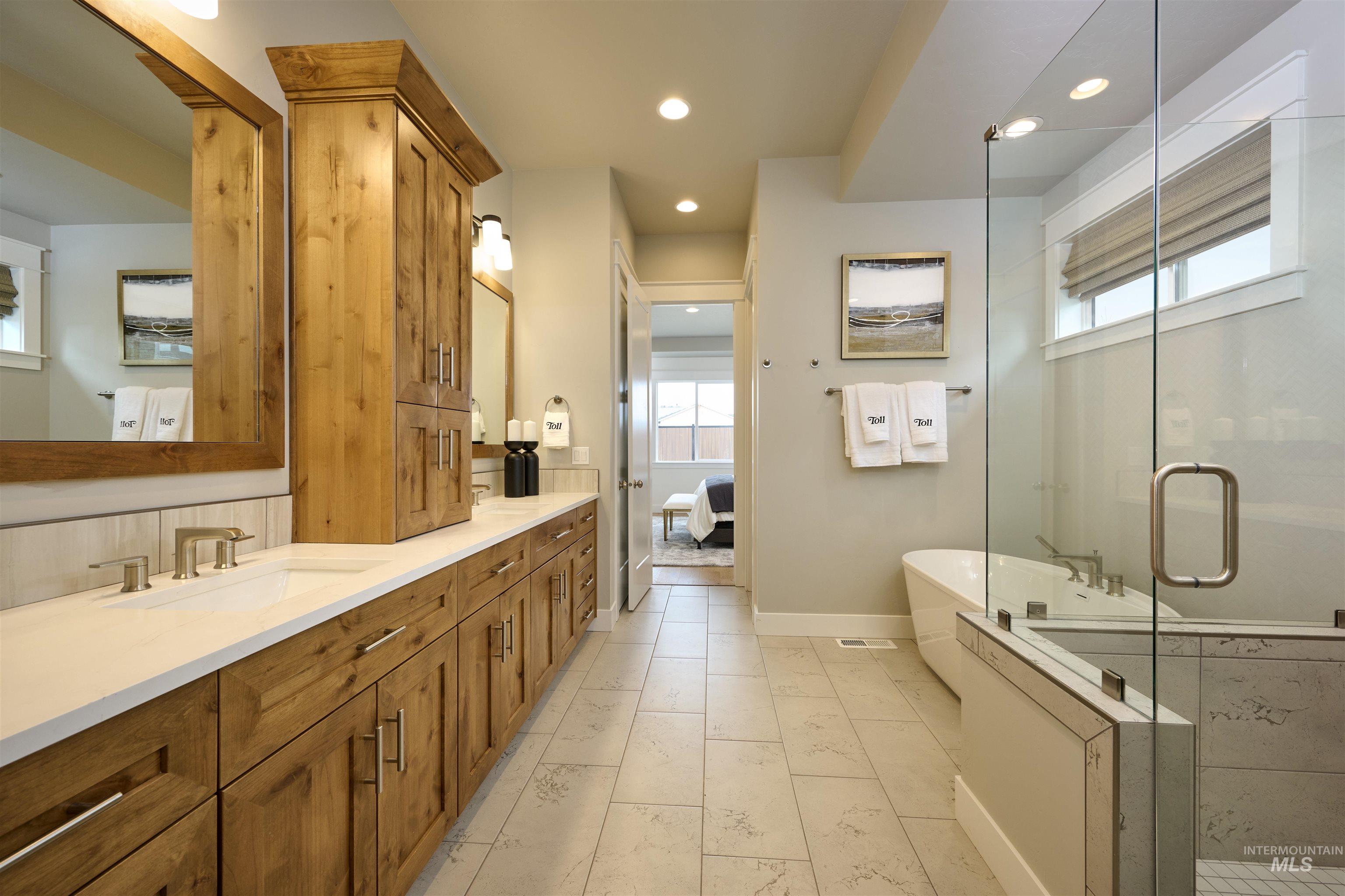 3340 N Del Sol Way Property Photo 9